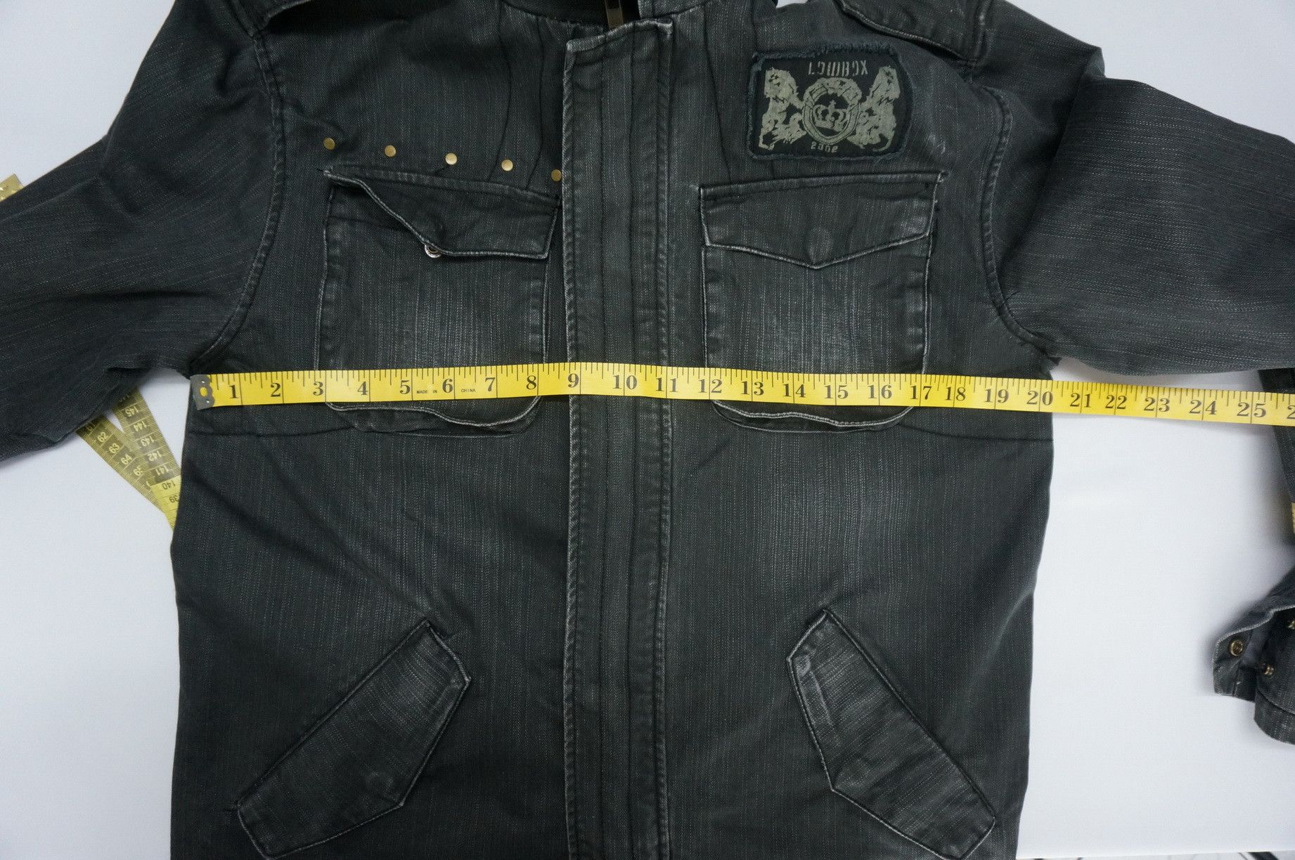 Japanese Brand Vtg Japan LOWBOX Punk Worn Out Distressed Hoodie Jacket Size US S / EU 44-46 / 1 - 14 Thumbnail