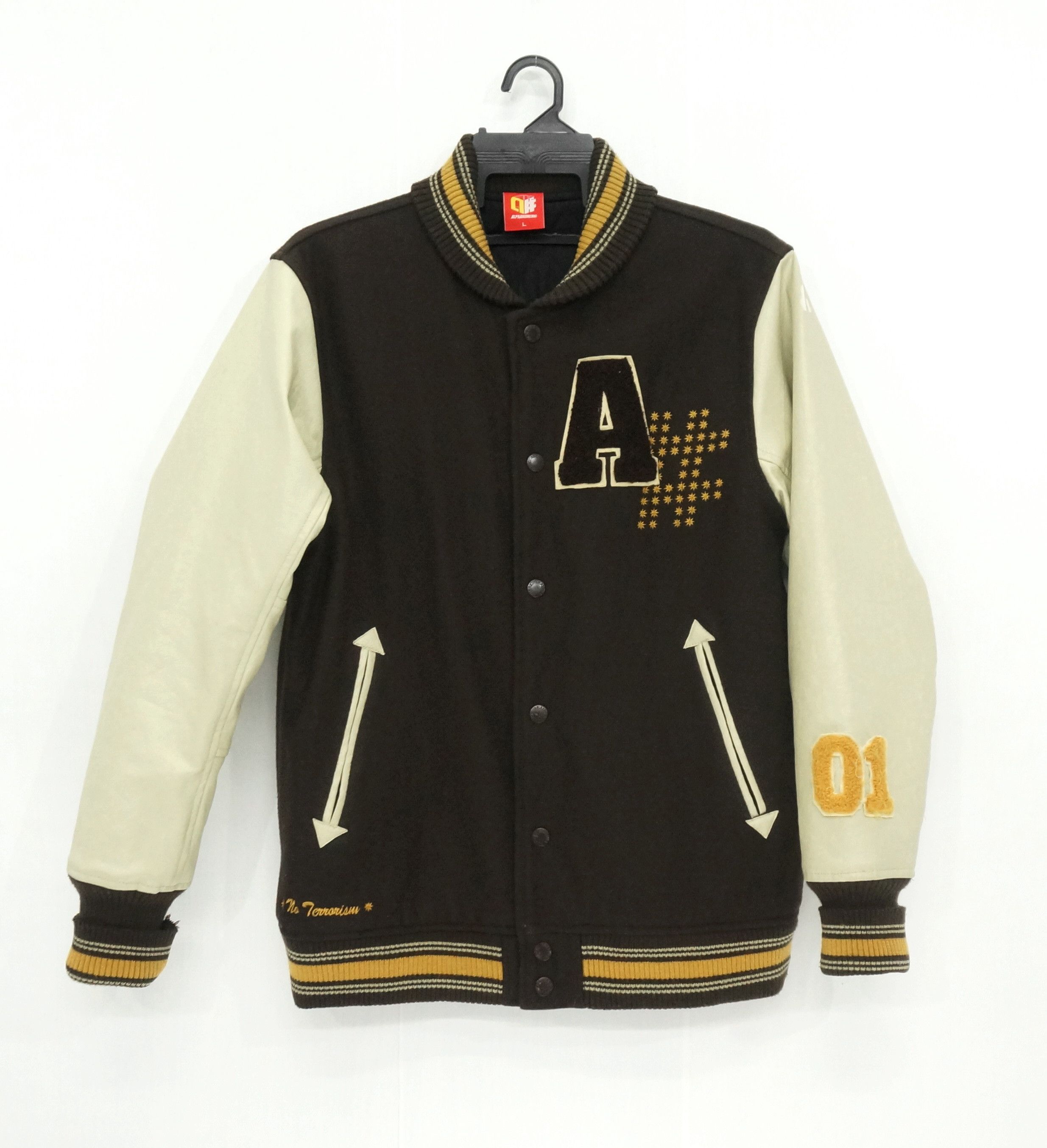 Alphanumeric ALPHANUMERIC Vintage Worn Varsity Jacket Size US M / EU 48-50 / 2 - 2 Thumbnail
