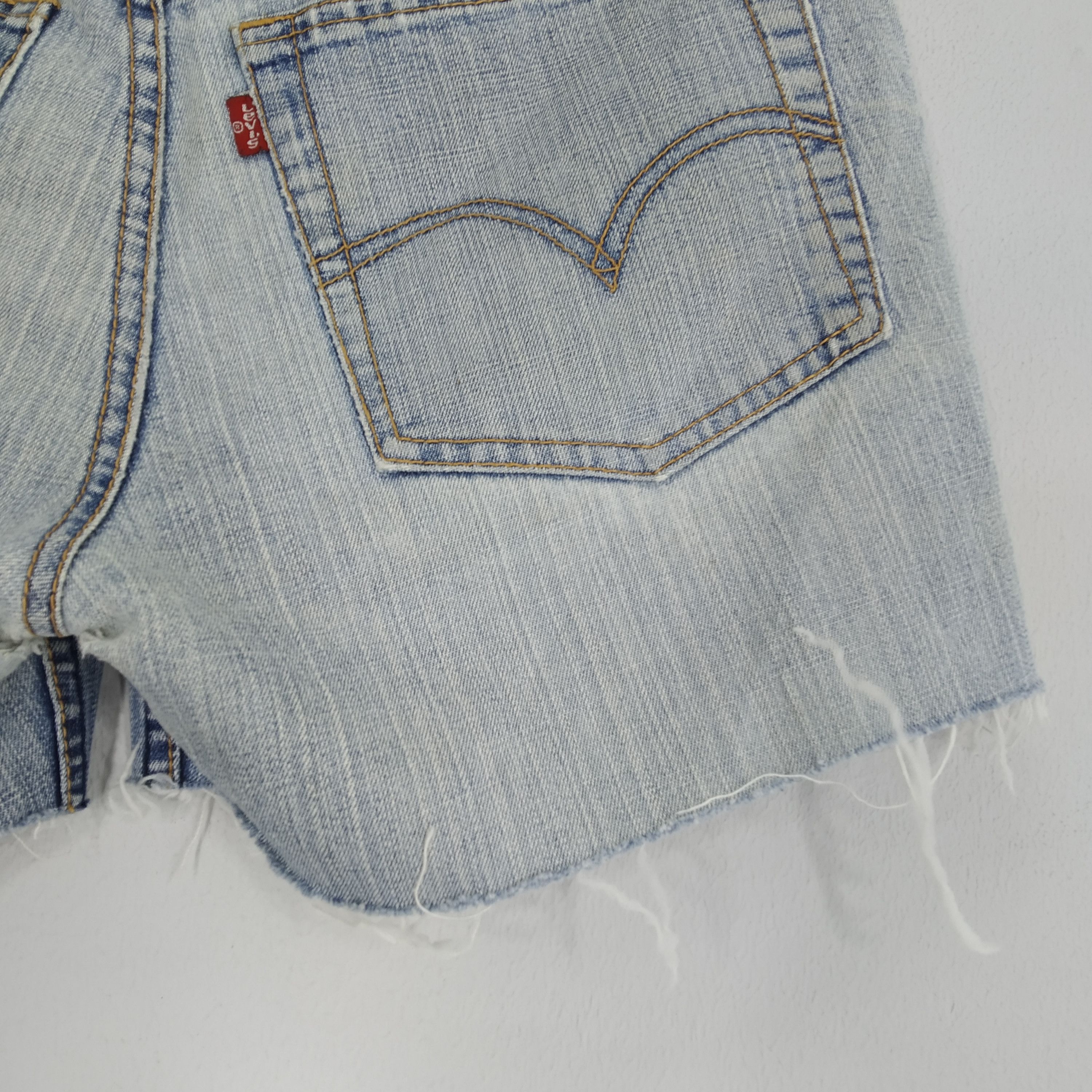 Jean Vintage 90's Levi's Cut Off Denim Jeans Shorts Levi's Size US 31 - 9 Thumbnail