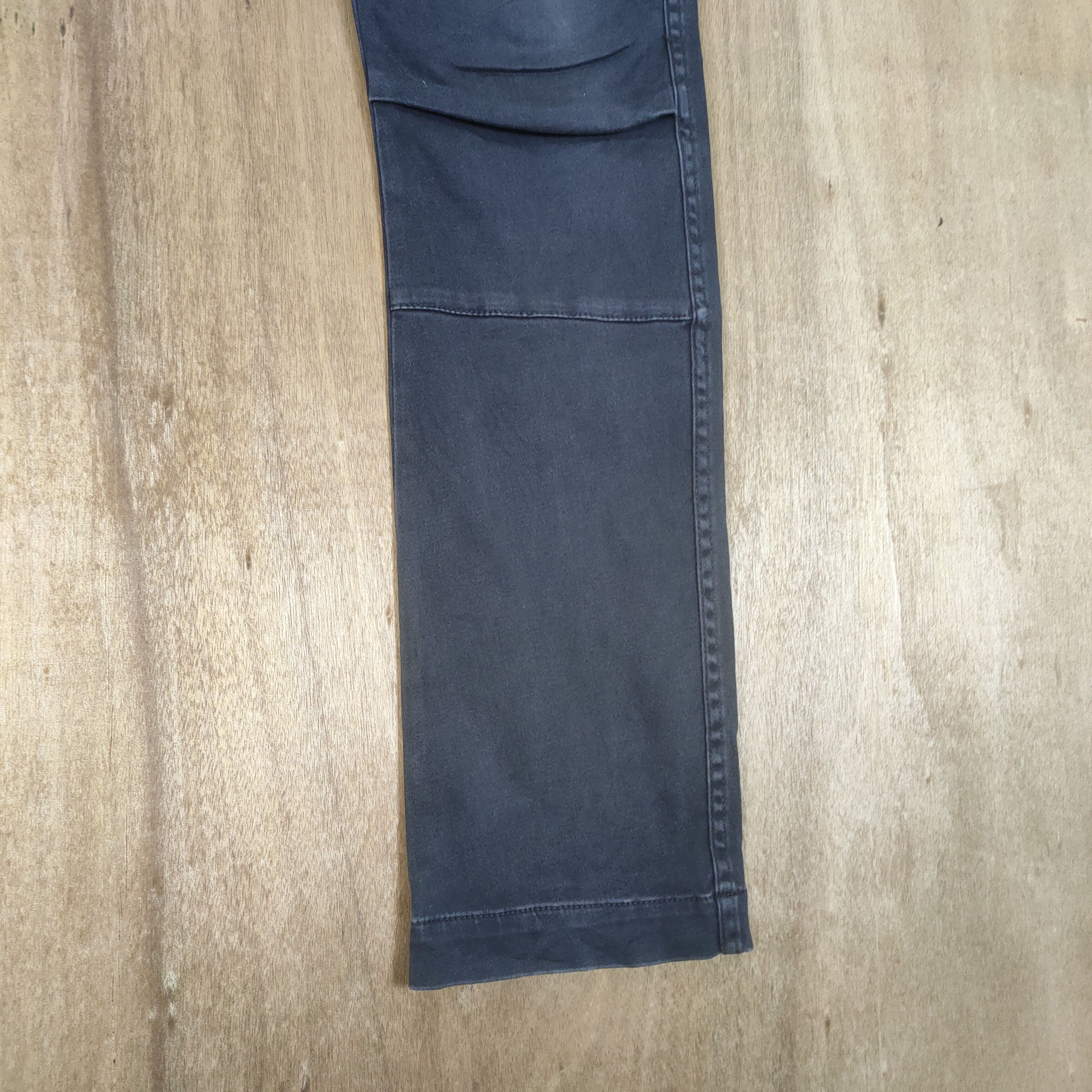 Black Label W32 ORAQLE VINTAGE BLACK FADED CARGO PANTS Size US 32 / EU 48 - 6 Thumbnail