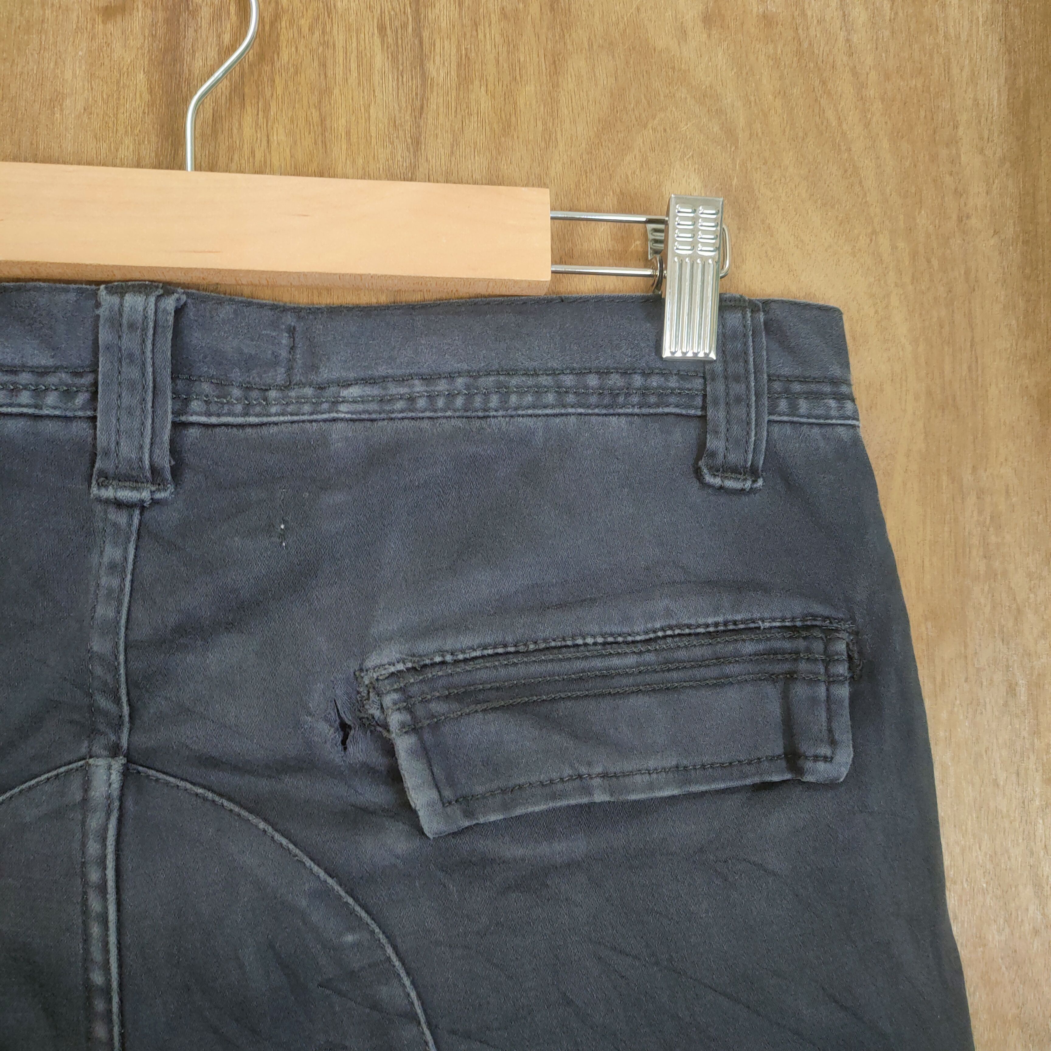 Black Label W32 ORAQLE VINTAGE BLACK FADED CARGO PANTS Size US 32 / EU 48 - 11 Thumbnail