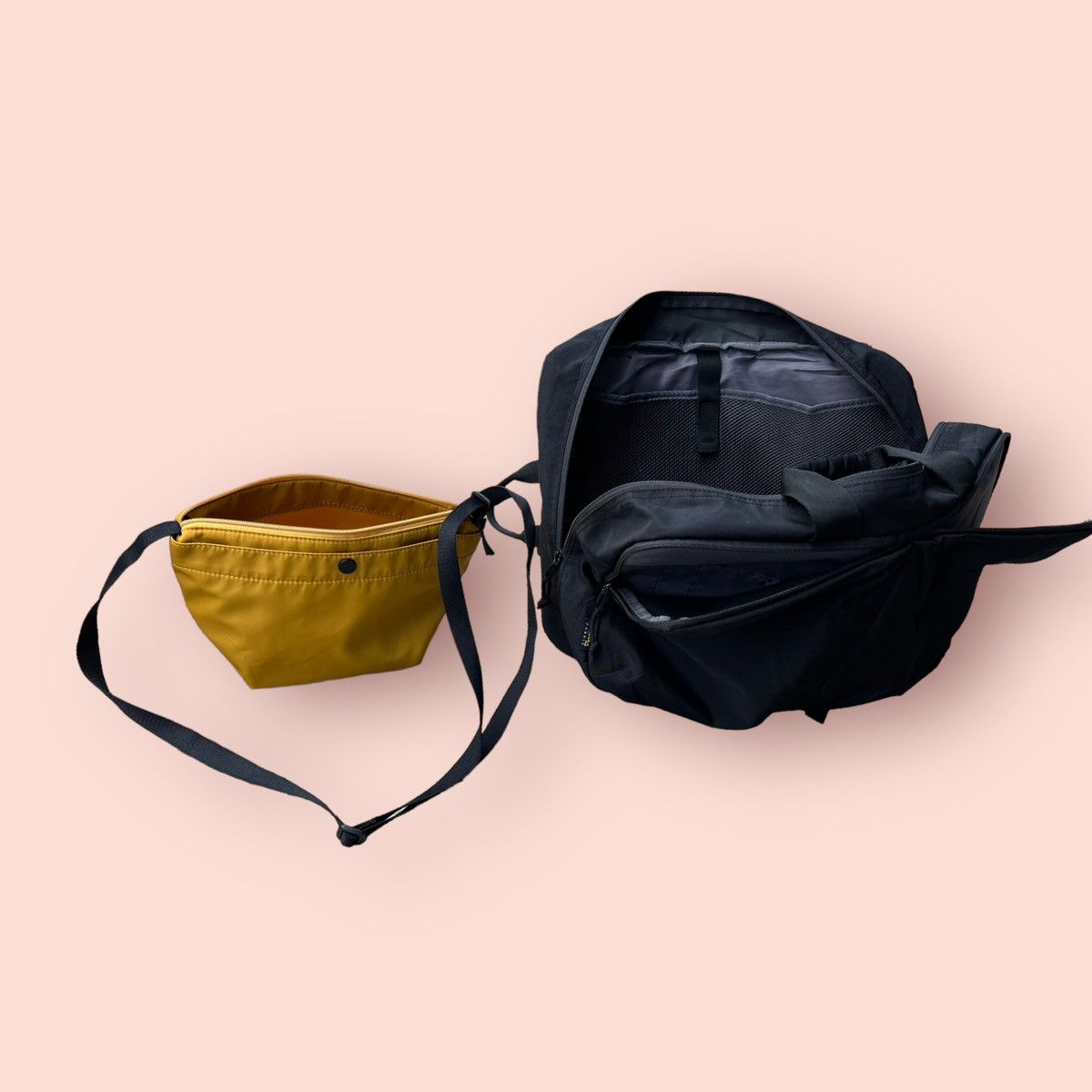 Japanese Brand × Jun Takahashi × Uniqlo RARE UNIQLO UTILITY BACKPACK & CROSSBODY SLING BAG Size ONE SIZE - 9 Thumbnail