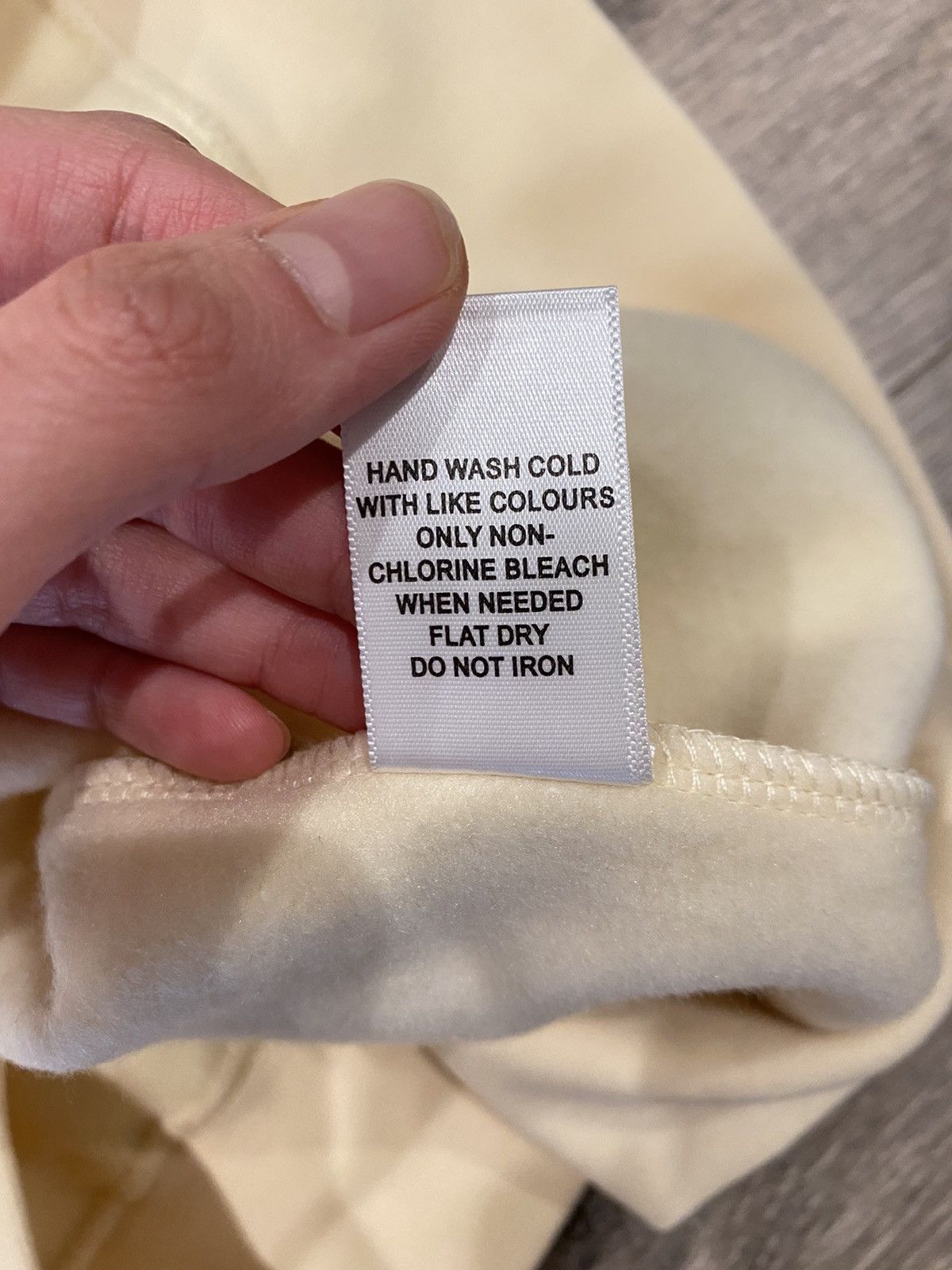 Essentials × Fear of God Fear of God Essentials Cream Hoodie Size M Size US M / EU 48-50 / 2 - 7 Thumbnail