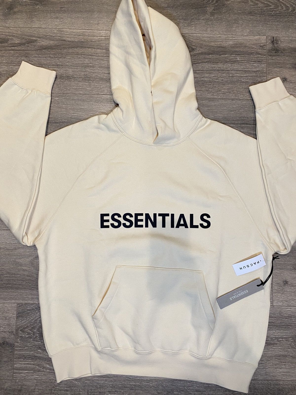 Essentials × Fear of God Fear of God Essentials Cream Hoodie Size M Size US M / EU 48-50 / 2 - 1 Thumbnail