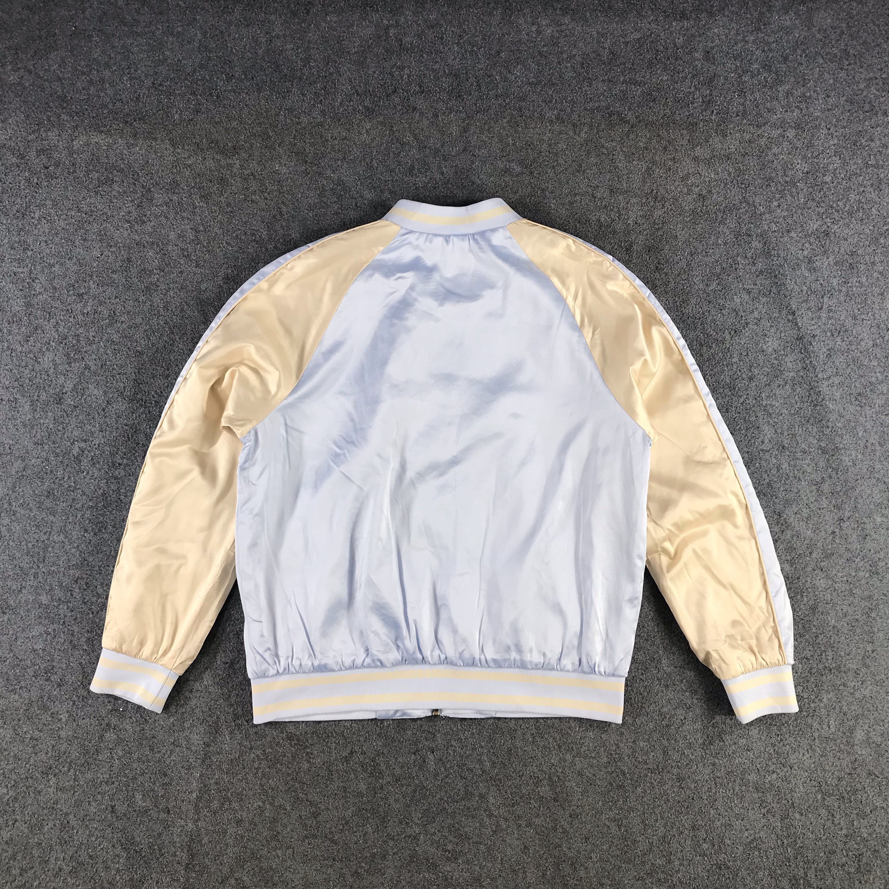 Japanese Brand Forever 21 Bomber Satin Jacket JC63 Size US S / EU 44-46 / 1 - 3 Thumbnail