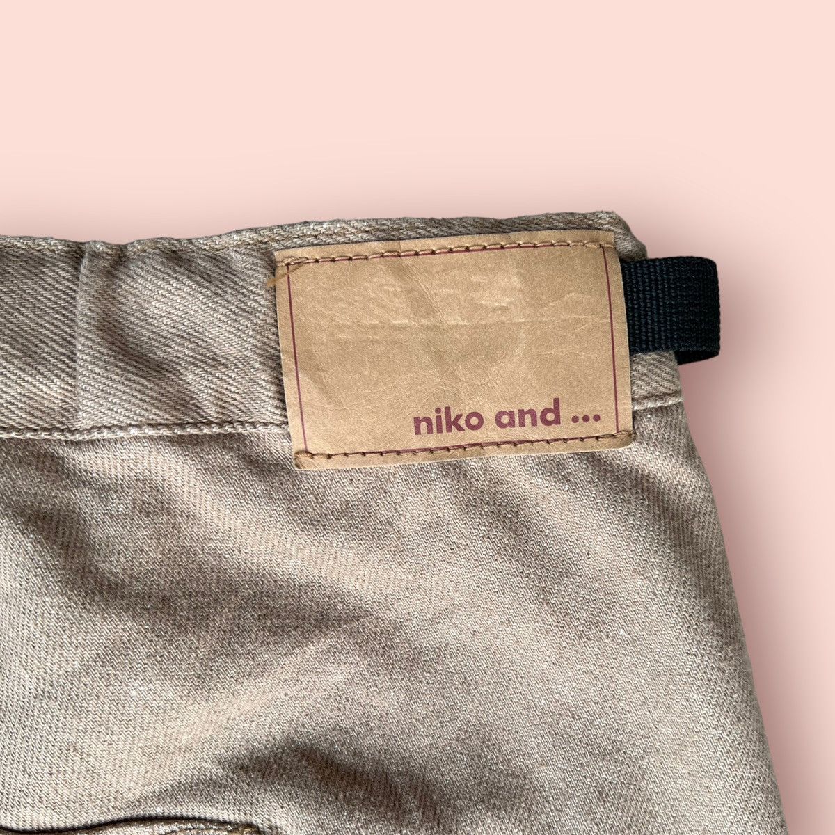 Designer × Japanese Brand RARE NIKO AND... JEANS (NEW OLD STOCK) TWIST LEG BAGGY JEANS Size 29" - 18 Thumbnail