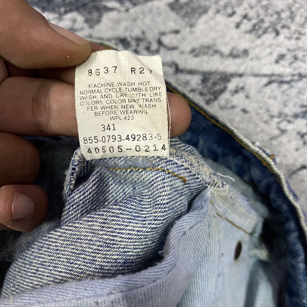 Jean × Levi's × Vintage Vintage 90s Levis 505 Orange Tab Stain Denim Jeans Size US 33 - 8 Thumbnail