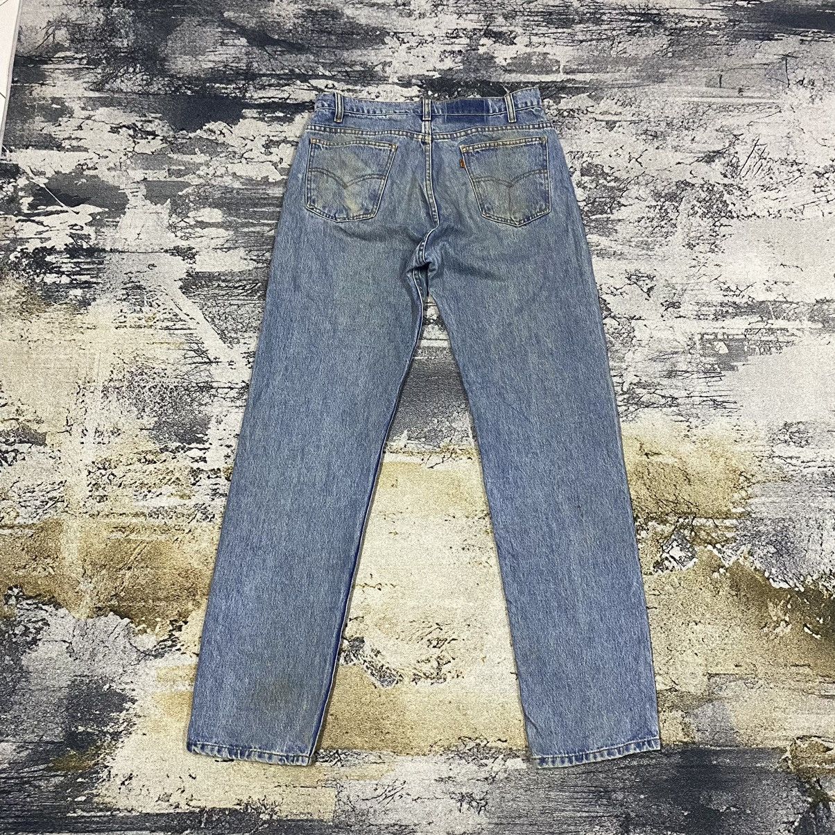 Jean × Levi's × Vintage Vintage 90s Levis 505 Orange Tab Stain Denim Jeans Size US 33 - 2 Thumbnail