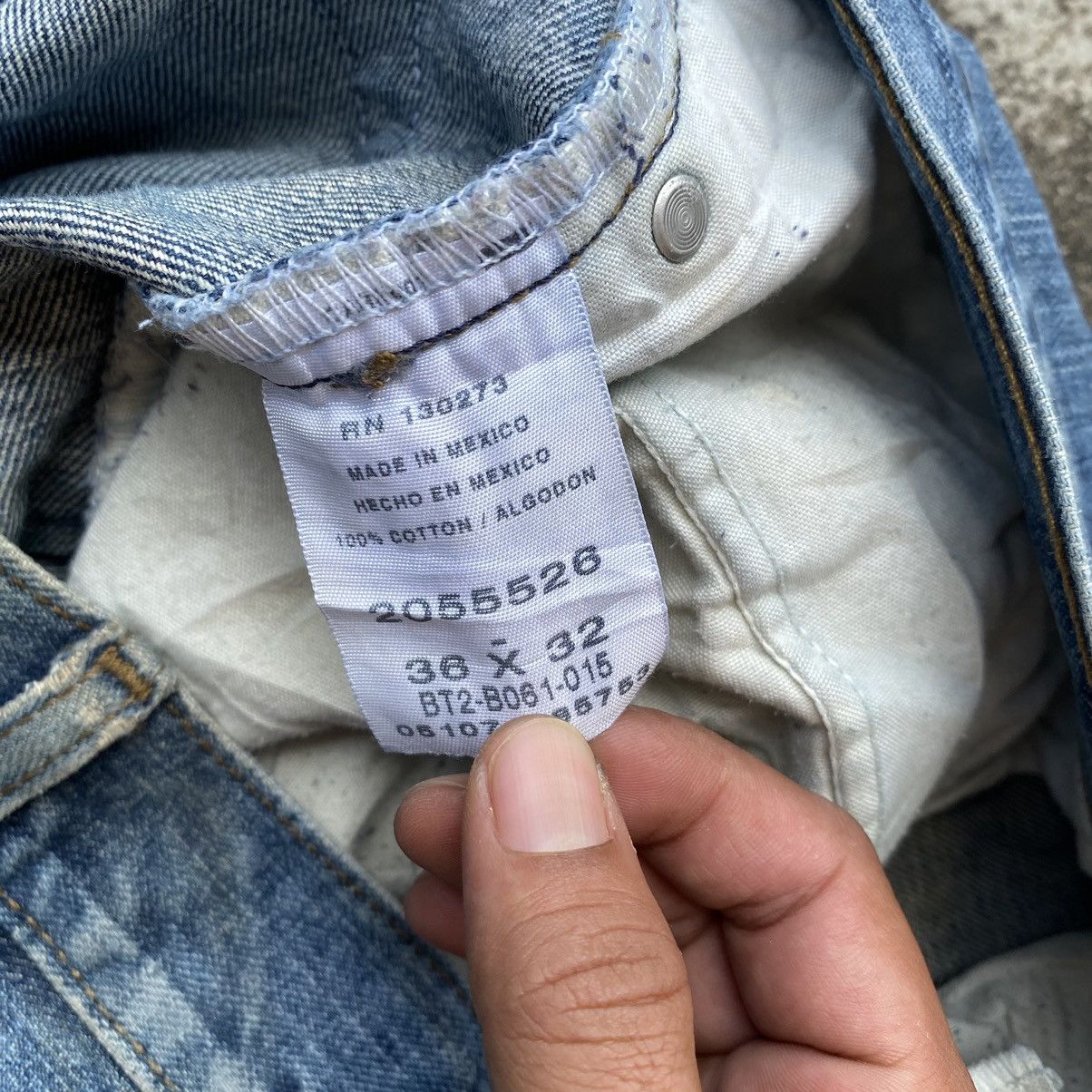 Japanese Brand × Lee × Vintage Vintage Japan Lee Light Washed Baggy Denim Jeans Size US 38 / EU 54 - 14 Thumbnail