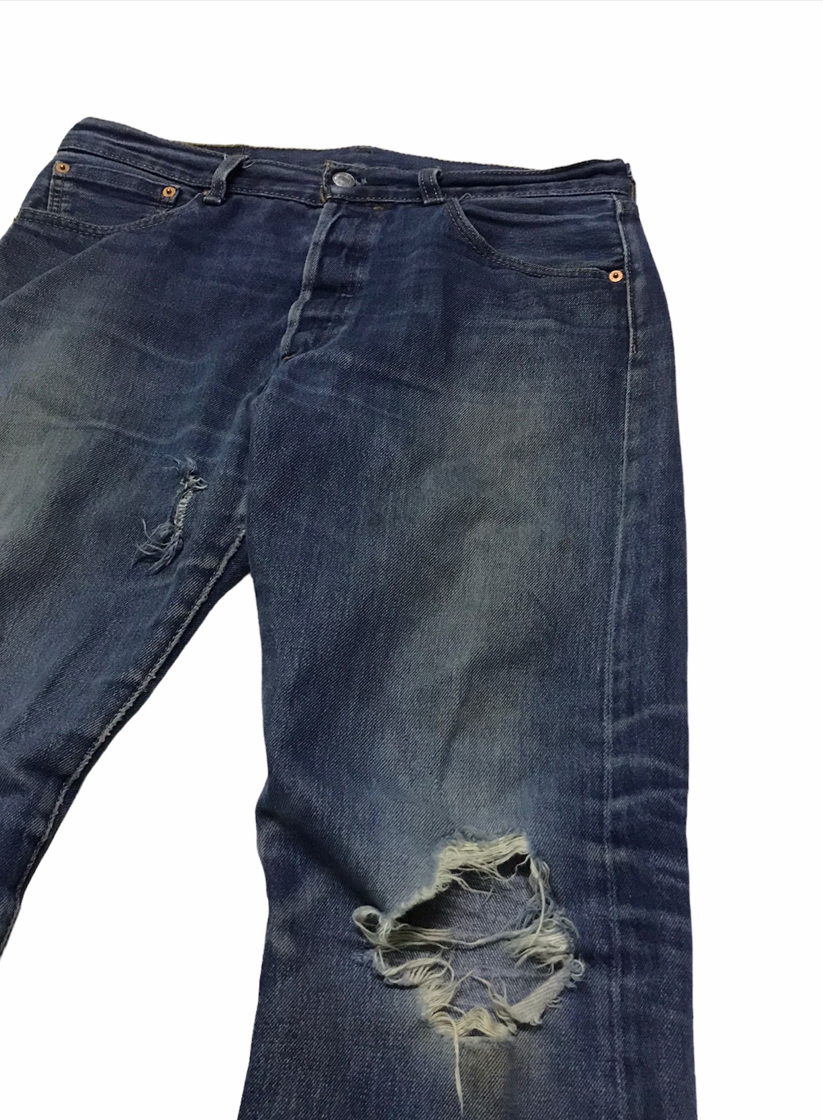 Levi's Vintage Clothing Vintage Levi's 501 distressed jeans Size US 32 / EU 48 - 2 Thumbnail