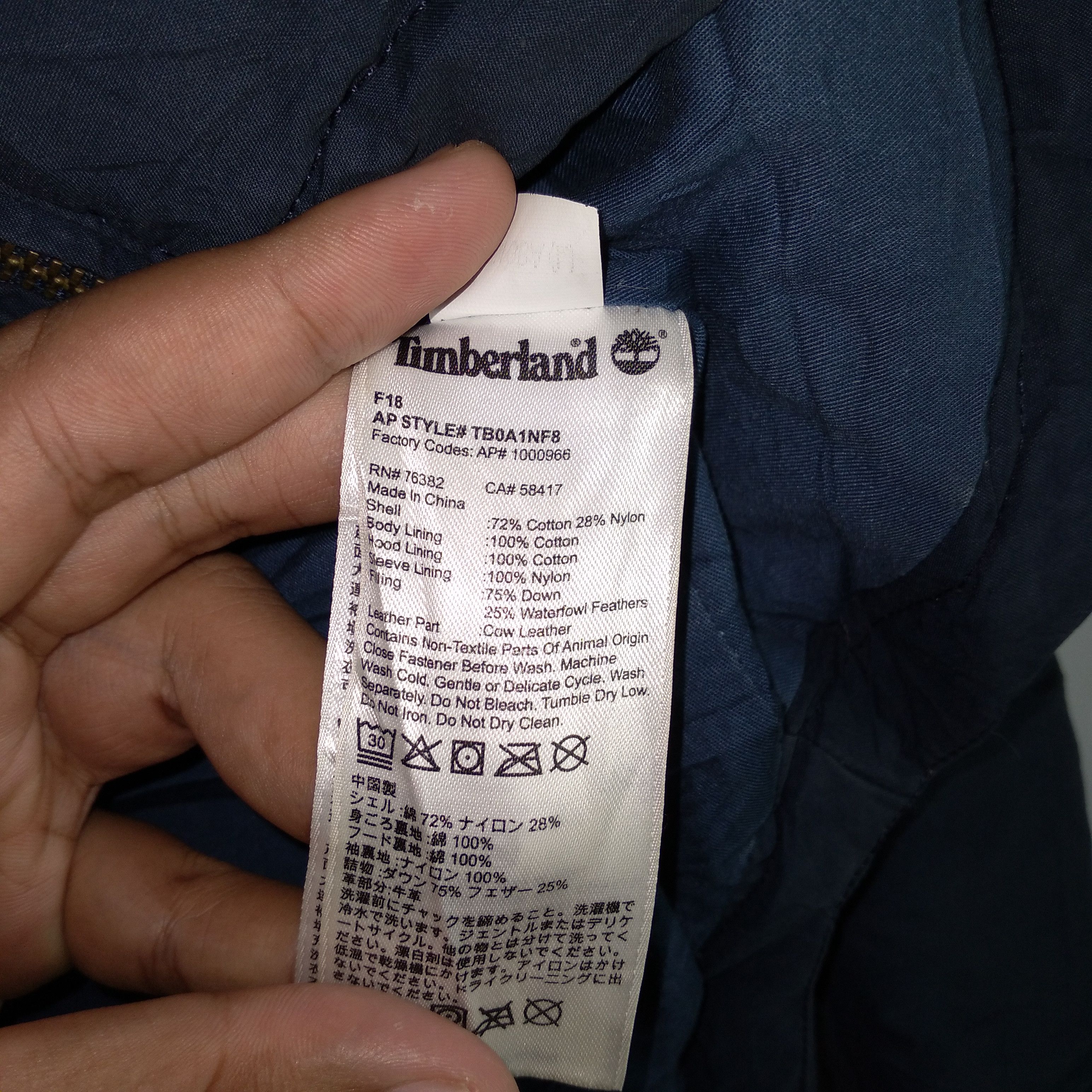 Timberland × Vintage Vintage Timberland Puffer Hoodie Winter Jacket Size US M / EU 48-50 / 2 - 8 Thumbnail