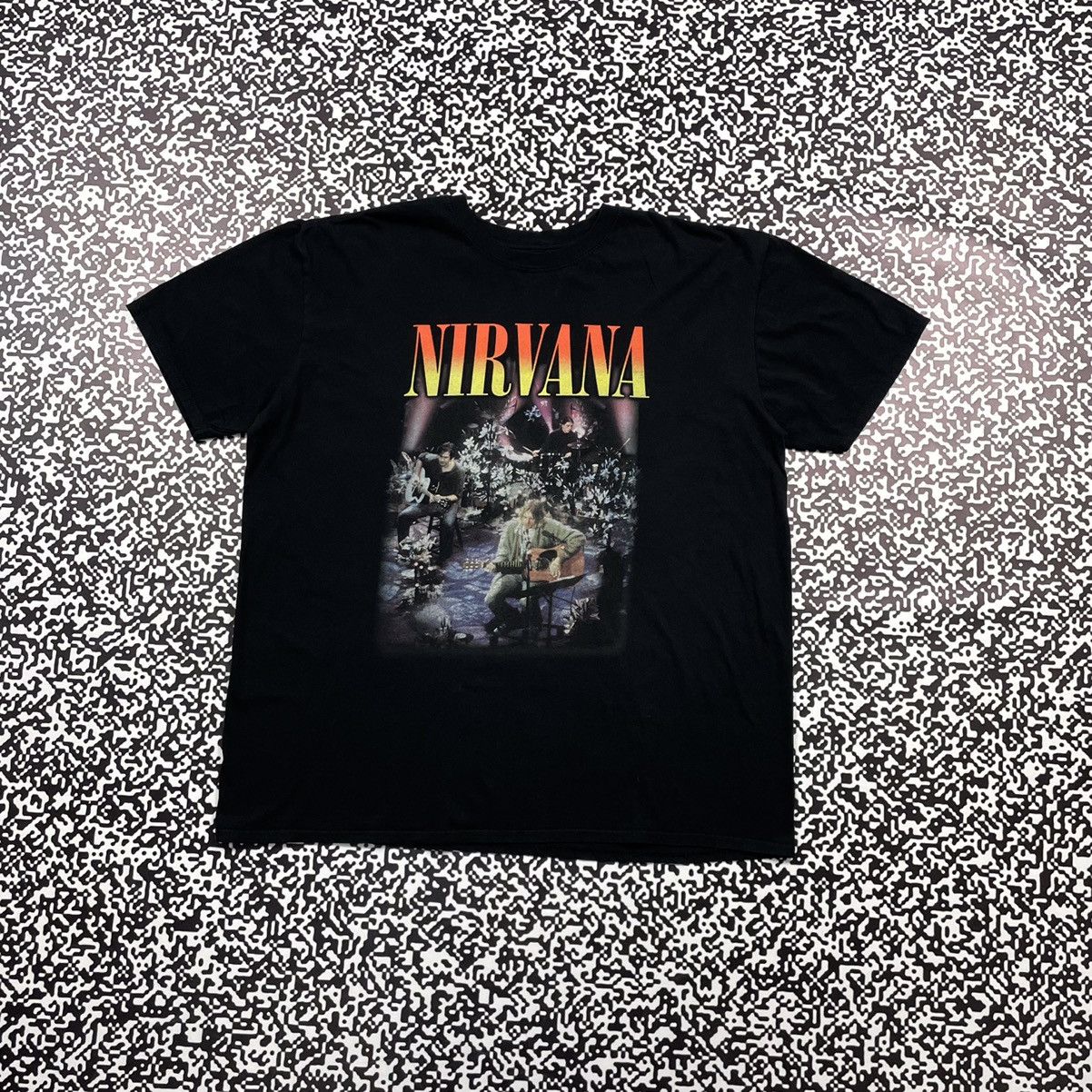 T-shirt Nirvana Vintage Années 2000 – Taille M – Coton – Occasion Très Bon état – Style Y2K Gris