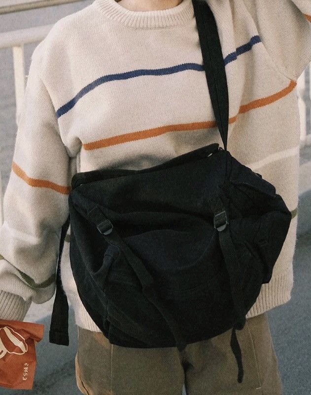 Japanese Brand × Vintage Utility grunge military messenger shoulder bag Size ONE SIZE - 1 Thumbnail