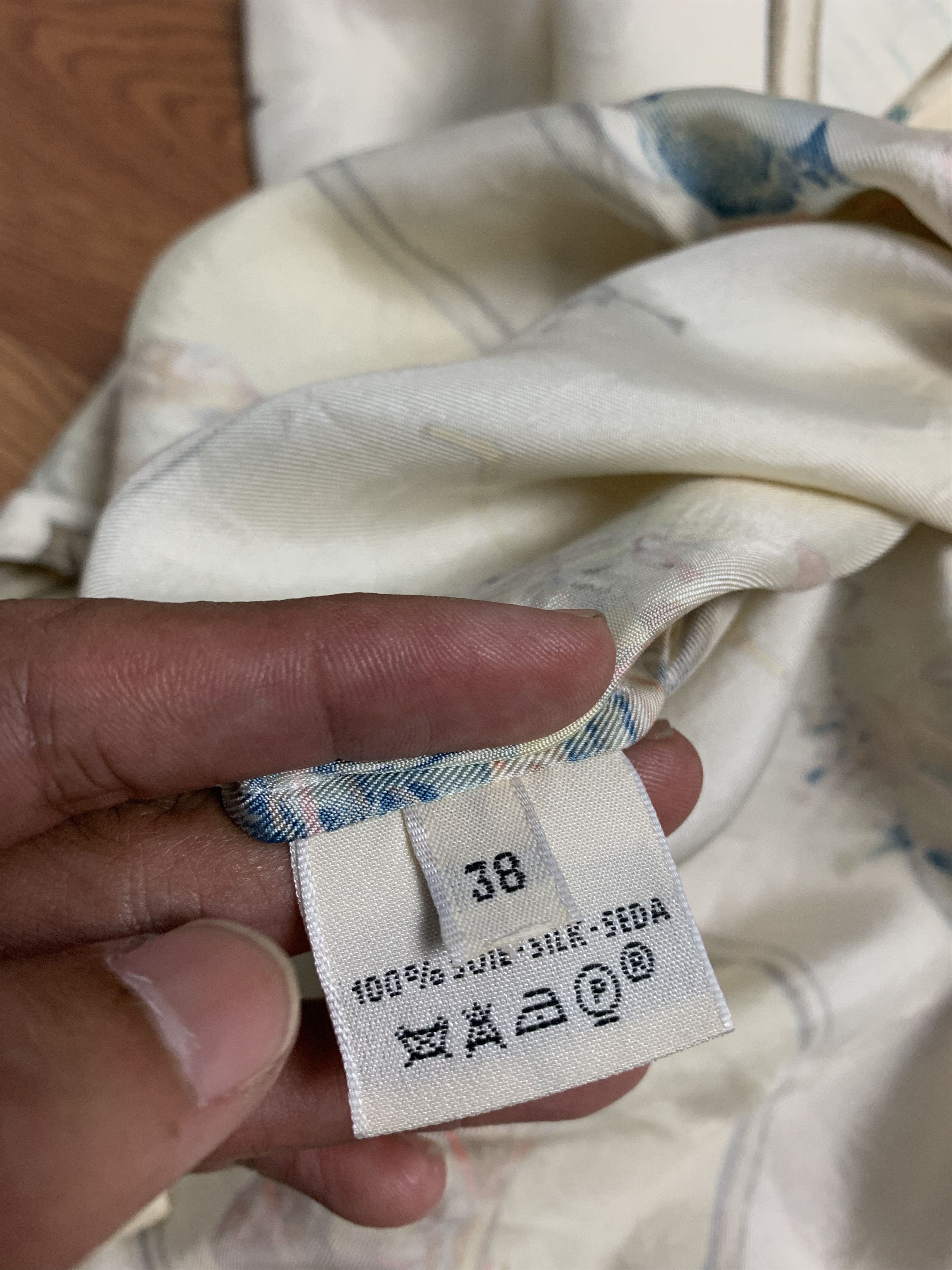 Hermes Hermes Margiela Era “LES CHEVAUX DES MOGHOLS” Button Shirt Size M / US 6-8 / IT 42-44 - 11 Thumbnail