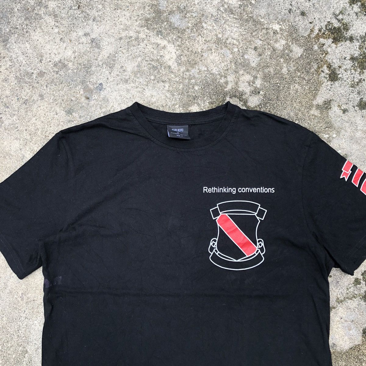 Japanese Brand × Number (N)ine × Vintage 🔥OG🔥Number (N)ine X Marlboro Rethinking Conventions Tee Size US M / EU 48-50 / 2 - 2 Thumbnail