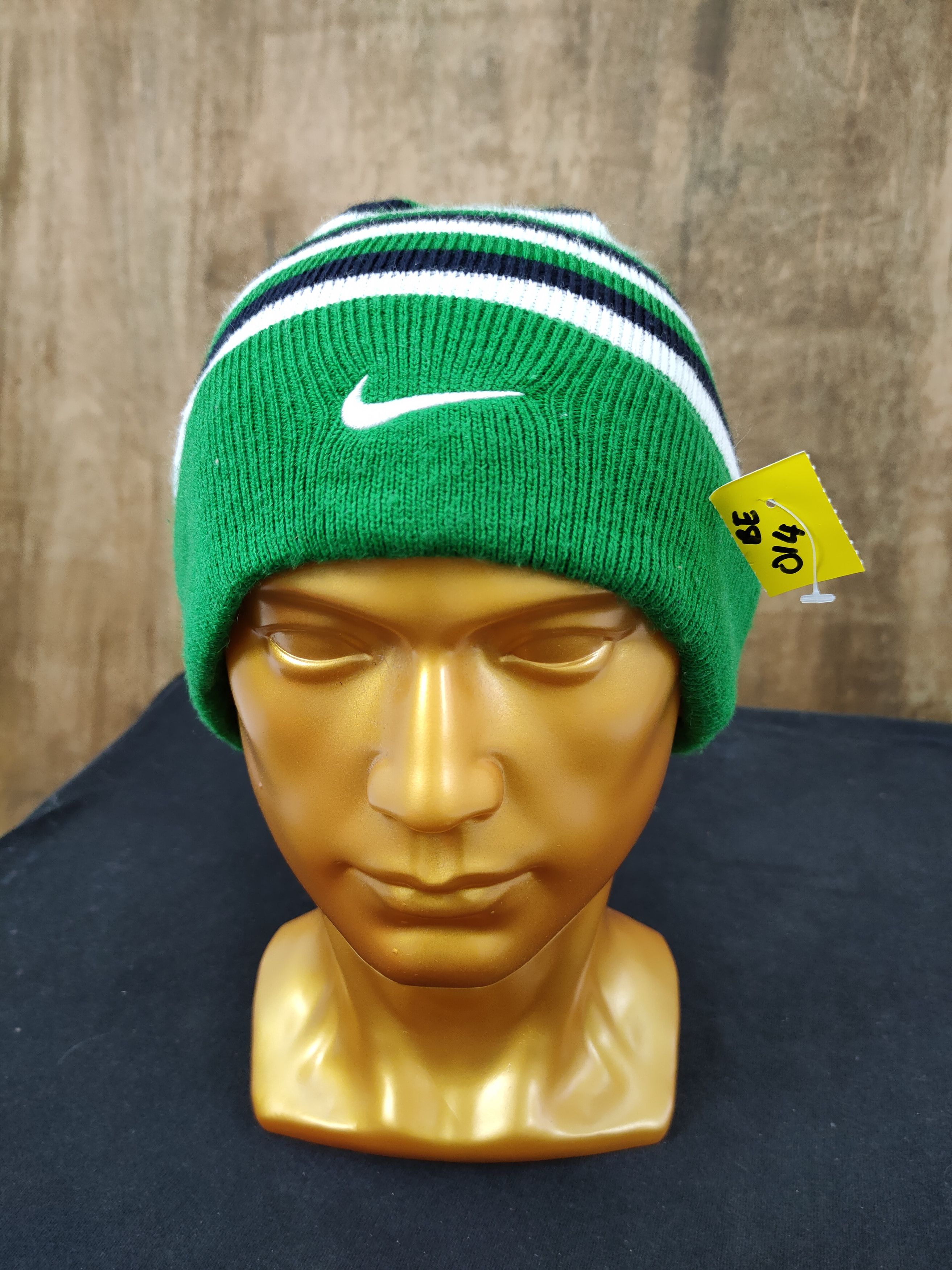 Nike Nike stripe green white embroidery logo beanie snowcap #014 Size ONE SIZE - 1 Thumbnail