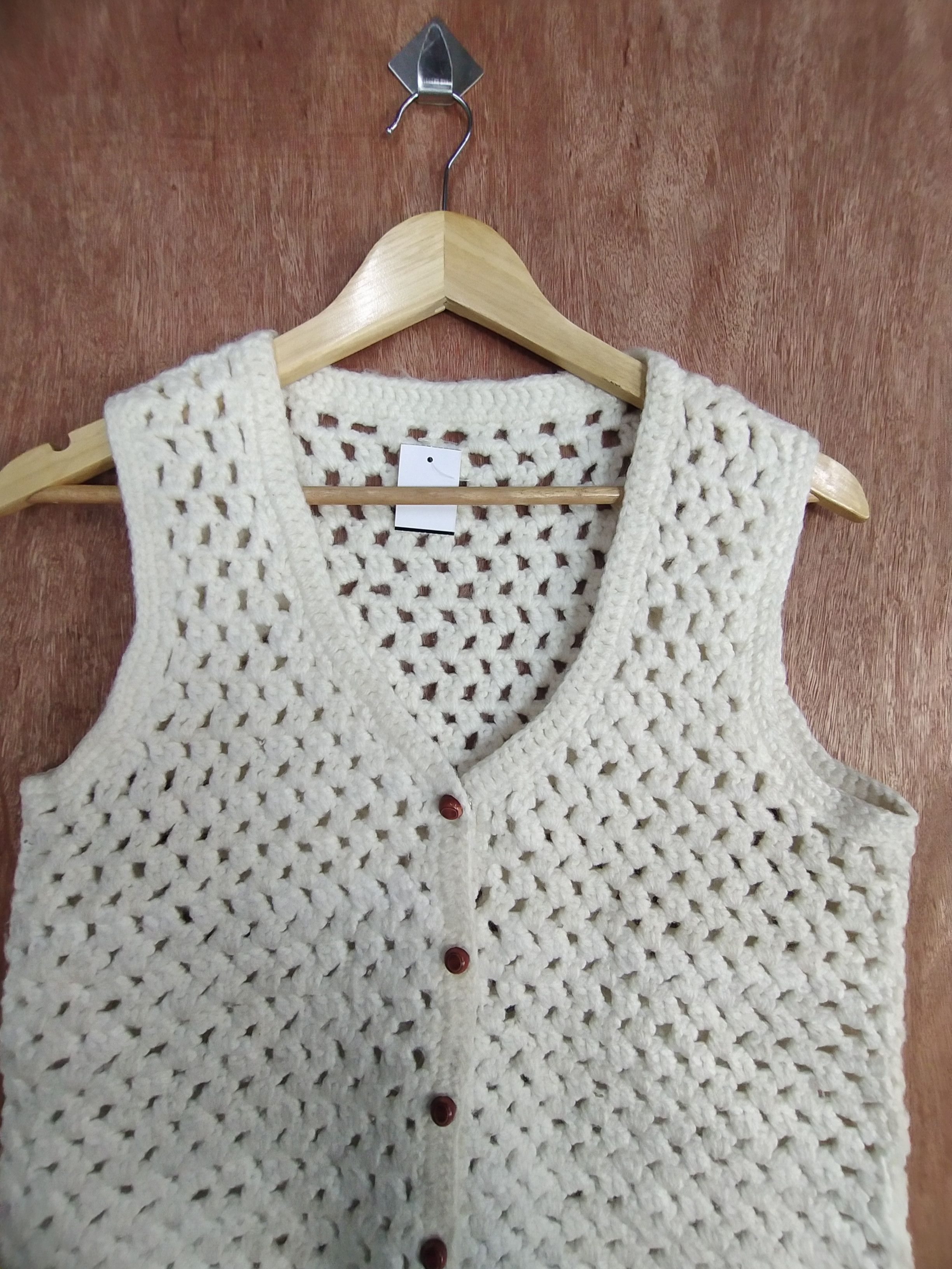 Homespun Knitwear Japan crochet handmade vest sleeveless Cream knitwear #S032 Size S / US 4 / IT 40 - 2 Thumbnail