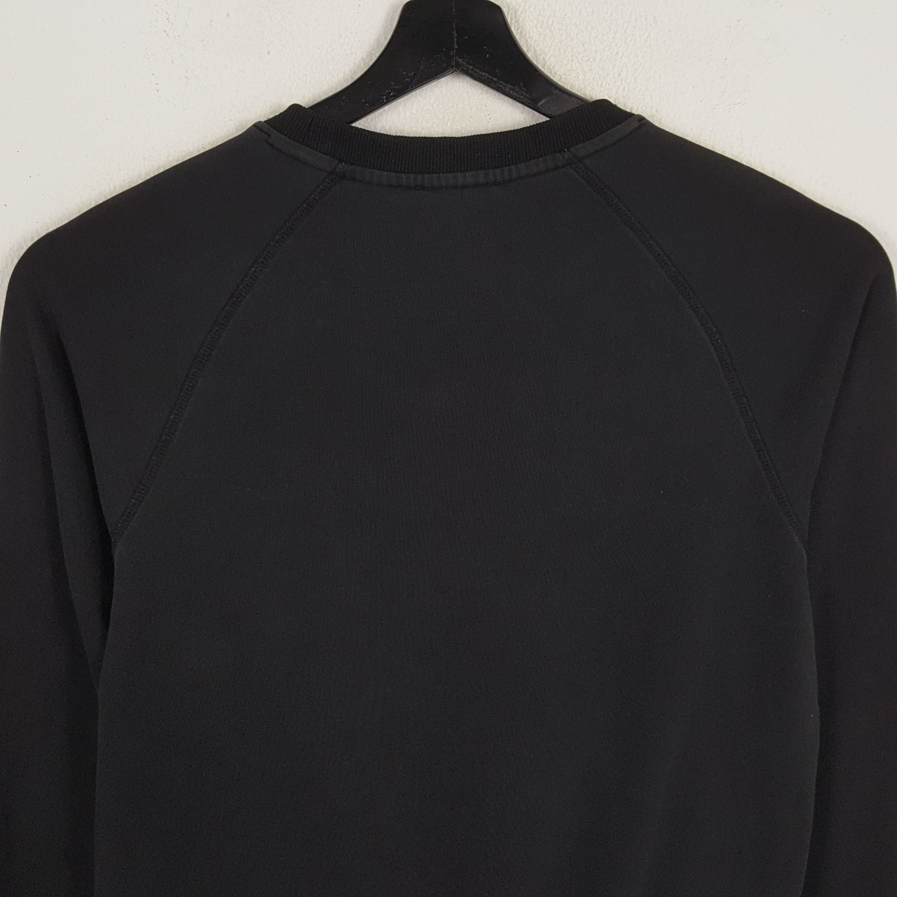 Burberry BURBERRY Luxury Brand Center Logo Design Sweatshirt Size US S / EU 44-46 / 1 - 4 Thumbnail