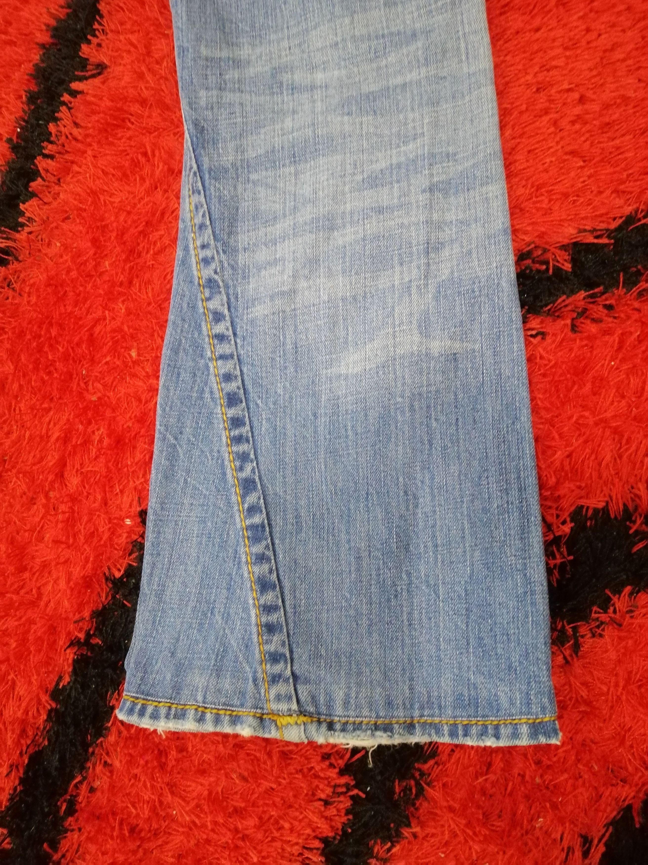 If Six Was Nine × Le Grande Bleu (L.G.B.) × True Religion Flare Jeans True Religion Distressed Blue Denim Size US 33 - 12 Thumbnail