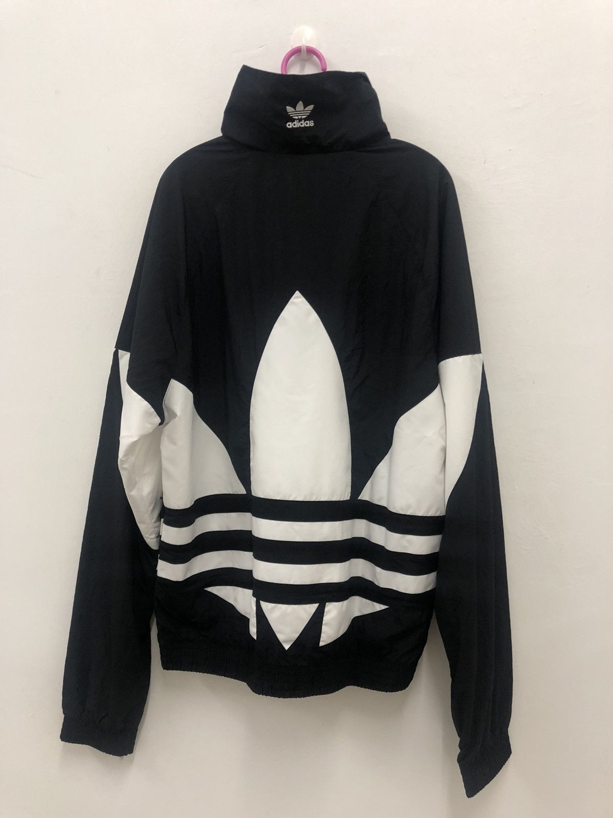 Adidas Rare ADIDAS Big Trefoil Logo Hip Hop Swag Dope Sweater Size US S / EU 44-46 / 1 - 5 Thumbnail