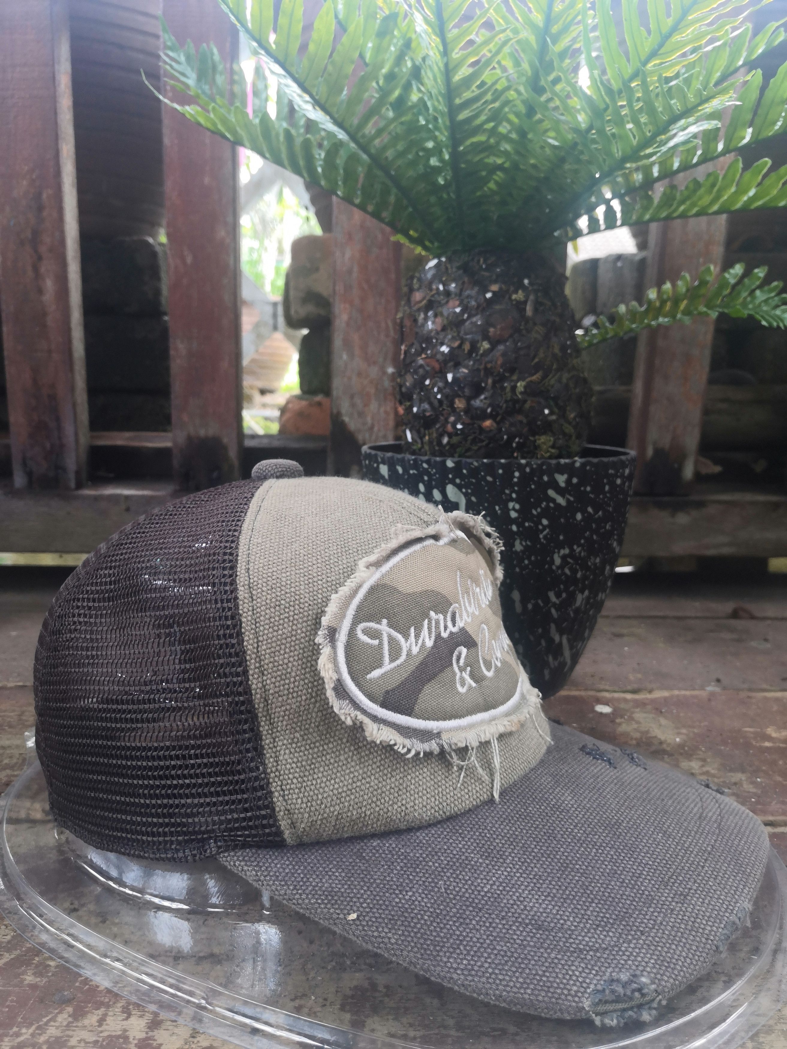 Dickies Authentic Dickies Camo Distressed Trucket hat Size ONE SIZE - 3 Thumbnail