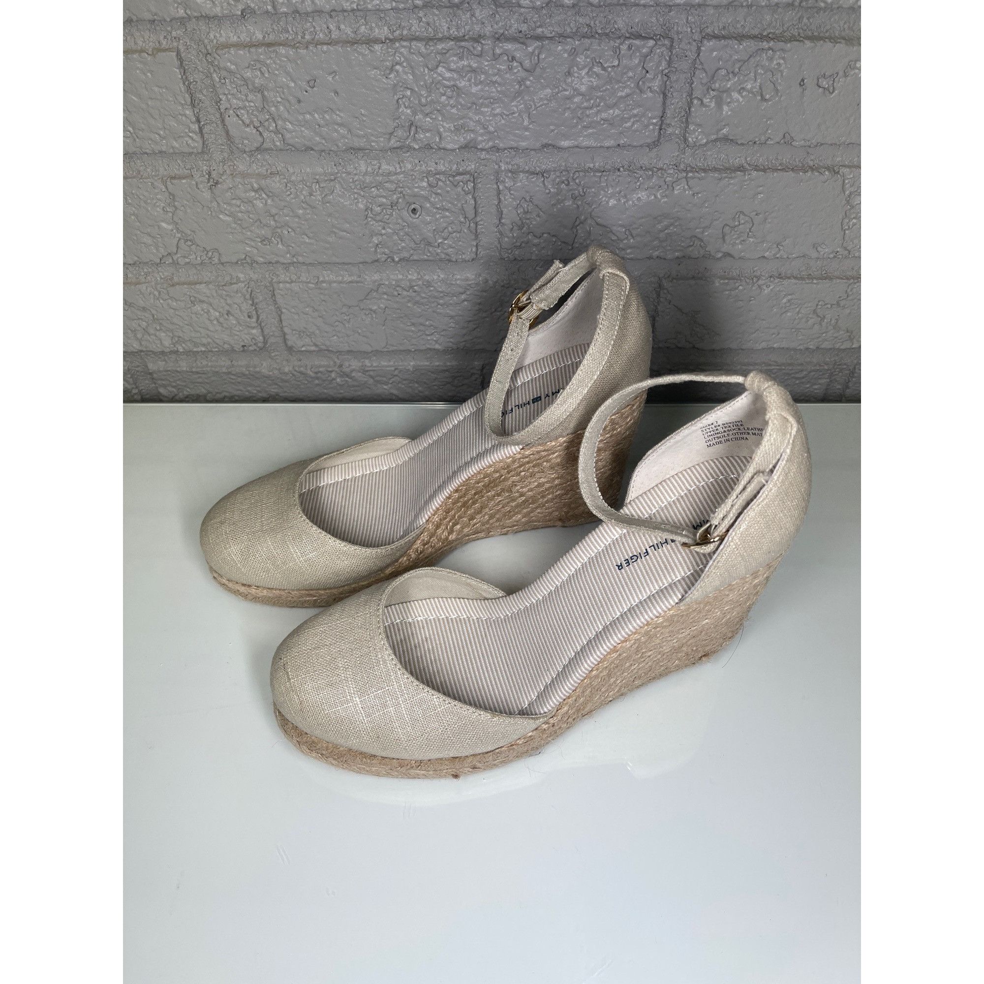 Tommy Hilfiger Leather Sling Back Espadrille Wedge Heels 7