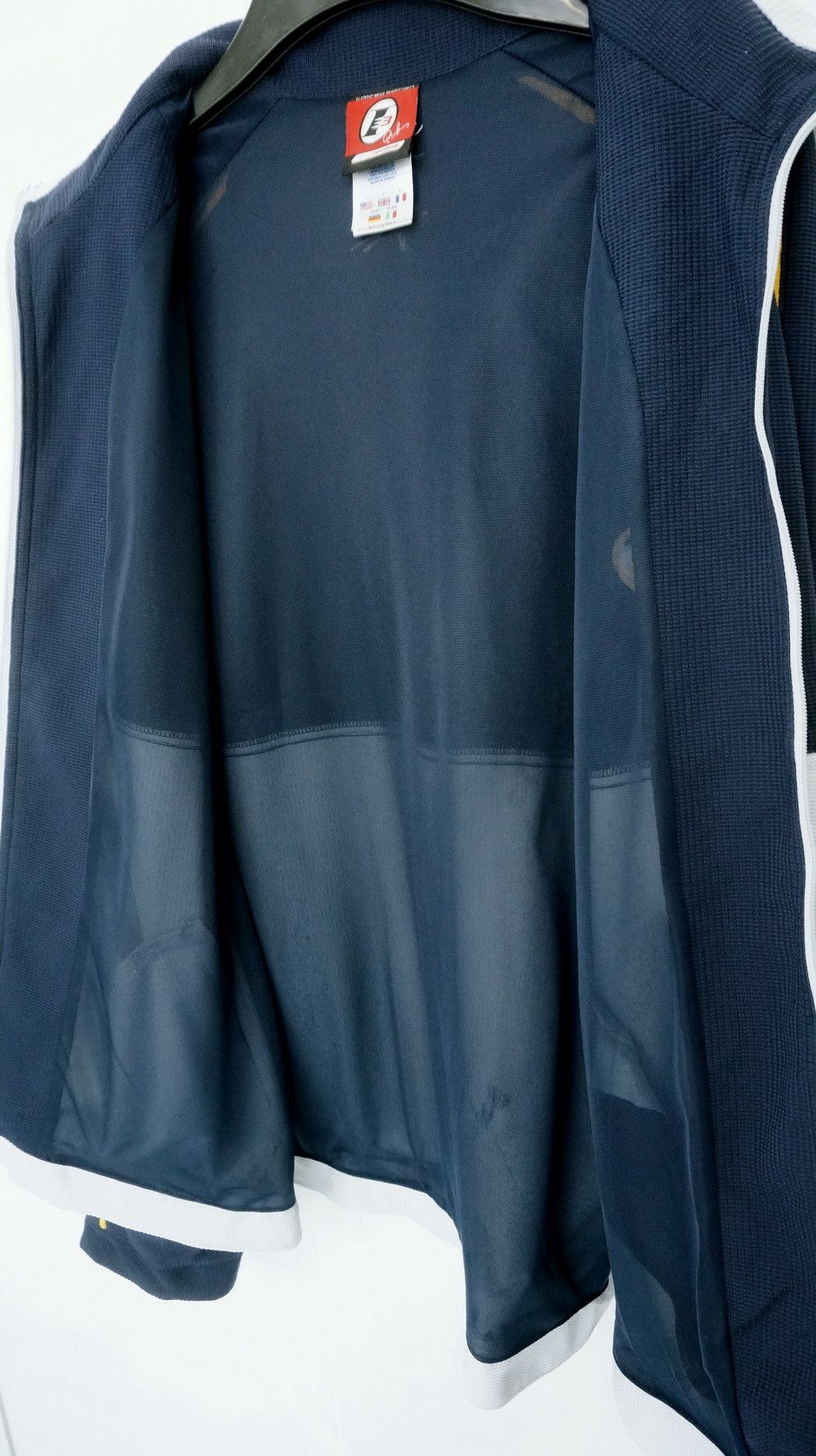 Reebok Vintage Reebok Allen Iverson Limited Zip Up Sweatshirt Size US L / EU 52-54 / 3 - 8 Thumbnail