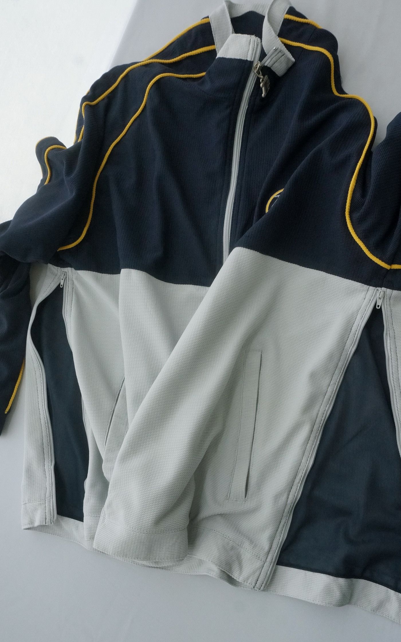 Reebok Vintage Reebok Allen Iverson Limited Zip Up Sweatshirt Size US L / EU 52-54 / 3 - 15 Thumbnail