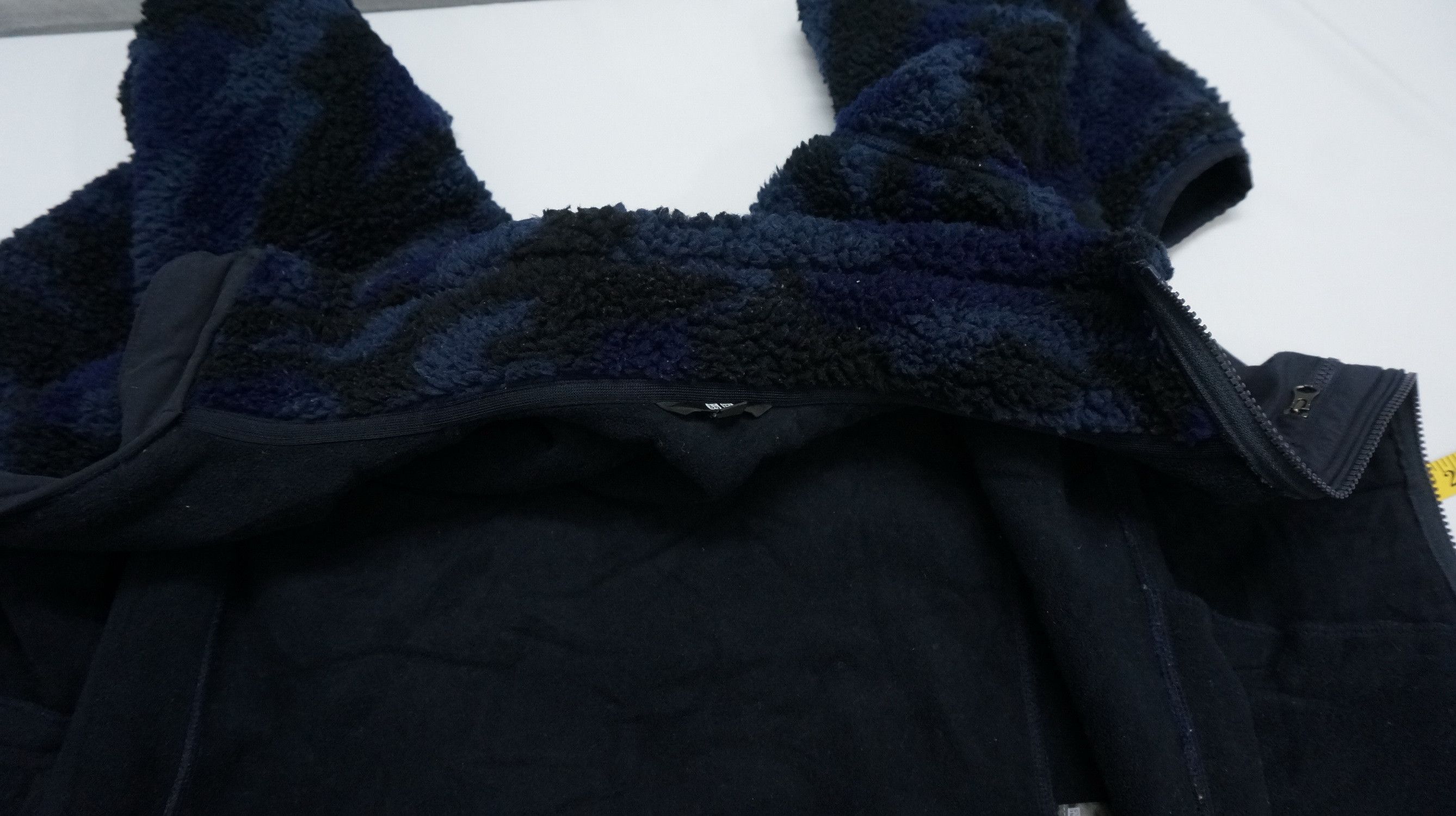 Uniqlo Uniqlo Fleece Camo Jacket Size US S / EU 44-46 / 1 - 8 Thumbnail