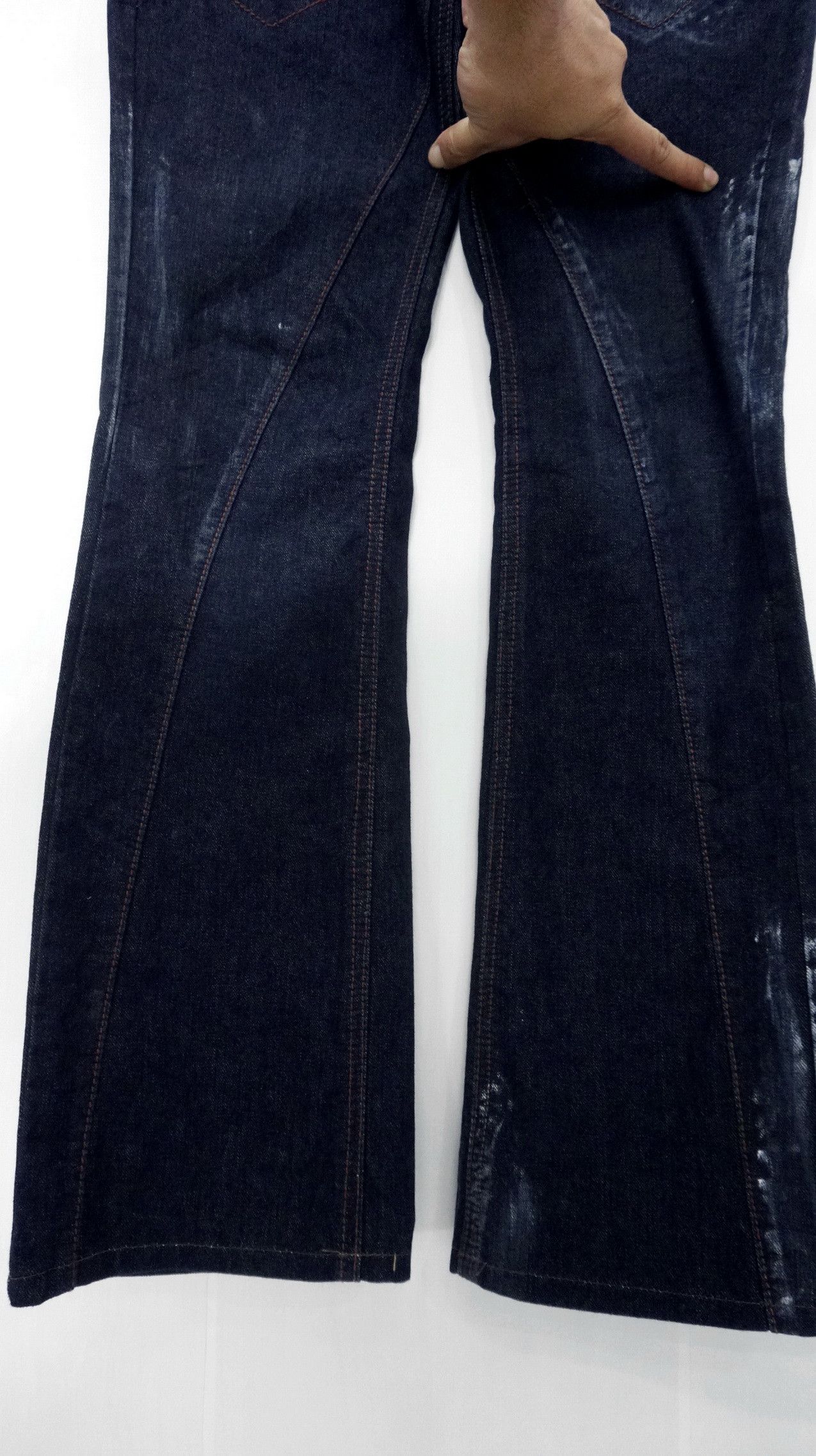 Morgan De Toi Fire! Morgan De Toi Homme Painter Low rise Flared Jeans Size US 30 / EU 46 - 4 Thumbnail