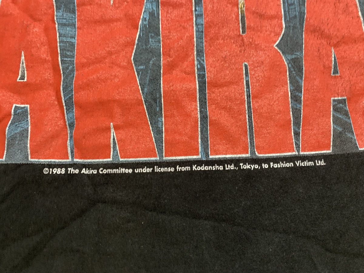 Fashion Victim Super Rare Vtg Akira tee Size US L / EU 52-54 / 3 - 8 Thumbnail