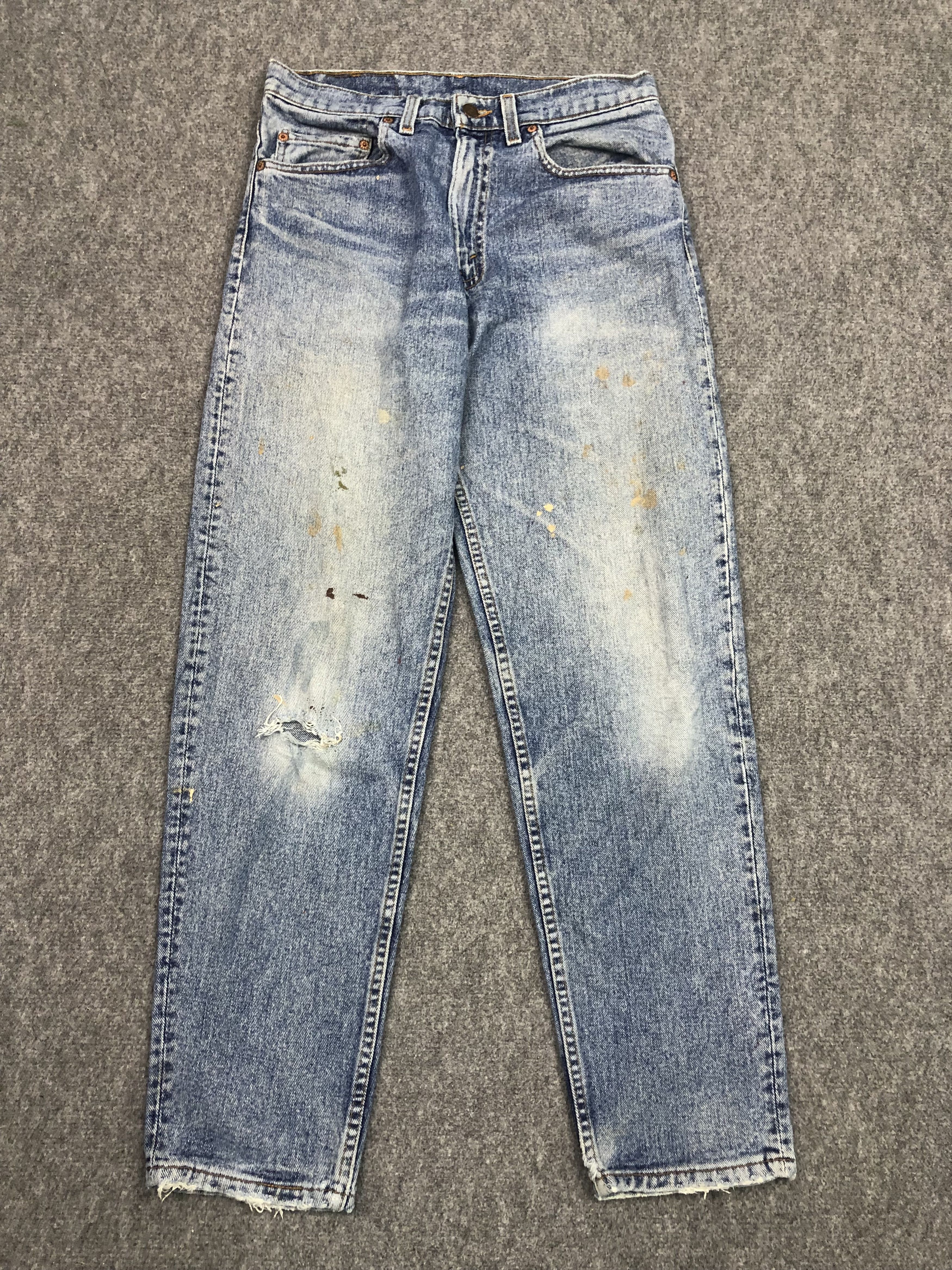 Vintage 90s Levis 550 Faded Blue Jeans 31x30 DP0535