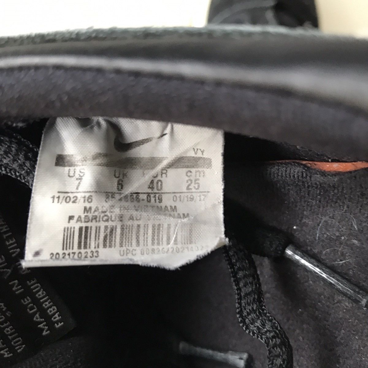 Nike Nike SB Zoom Dunk Low Pro Black White Gum Size US 7 / EU 40 - 8 Thumbnail