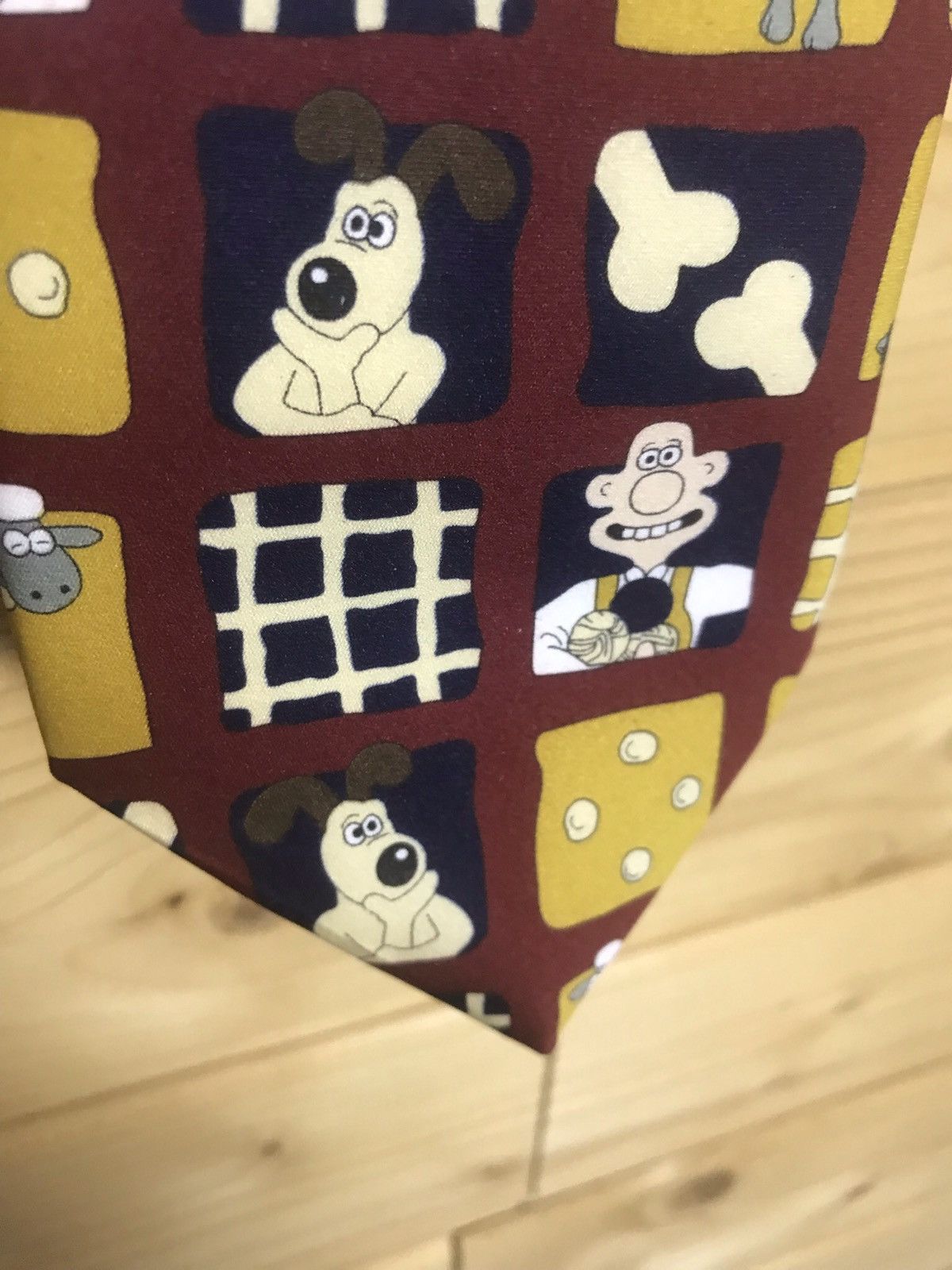 Cartoon Network 1989 Vintage 80s Wallace and Gromit tie Size ONE SIZE - 3 Thumbnail
