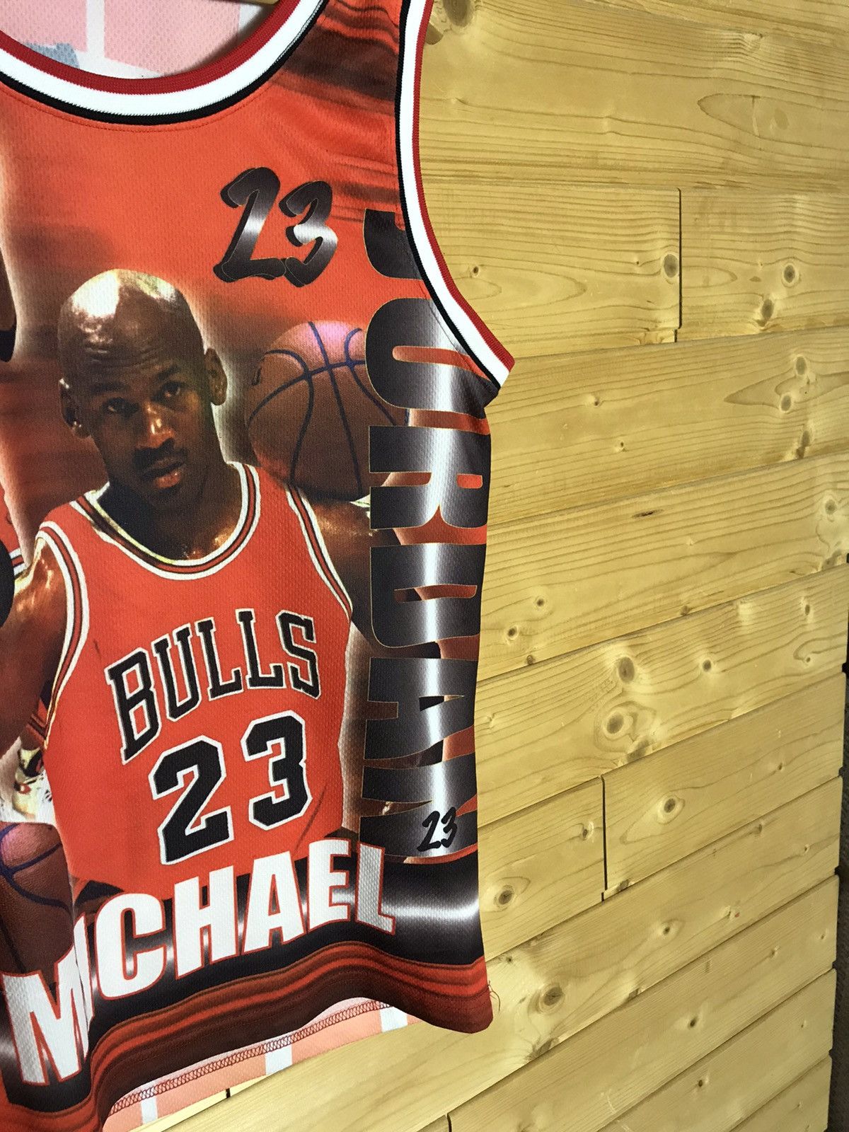 Jordan Brand Vintage Jordan over print shirt Size US M / EU 48-50 / 2 - 4 Thumbnail