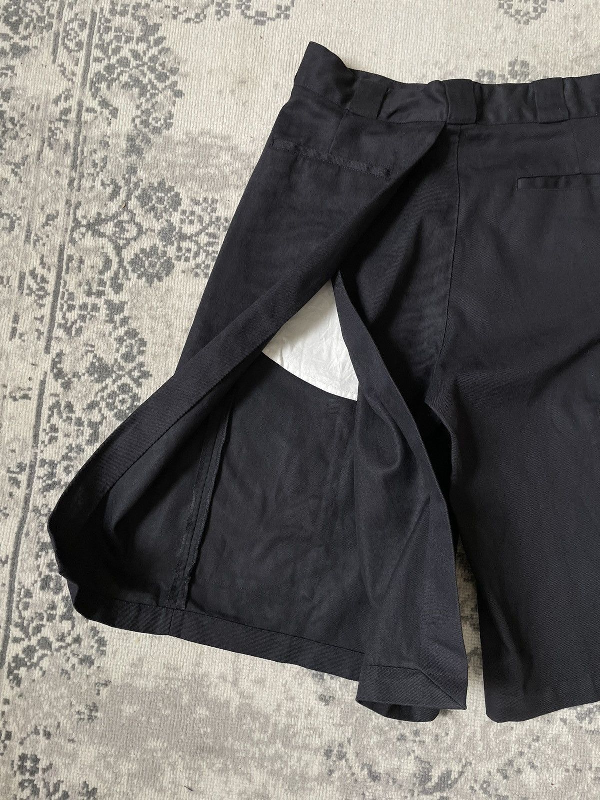 Vetements SS2016 VETEMENTS WORKWEAR SHORTS Size US 30 / EU 46 - 7 Thumbnail