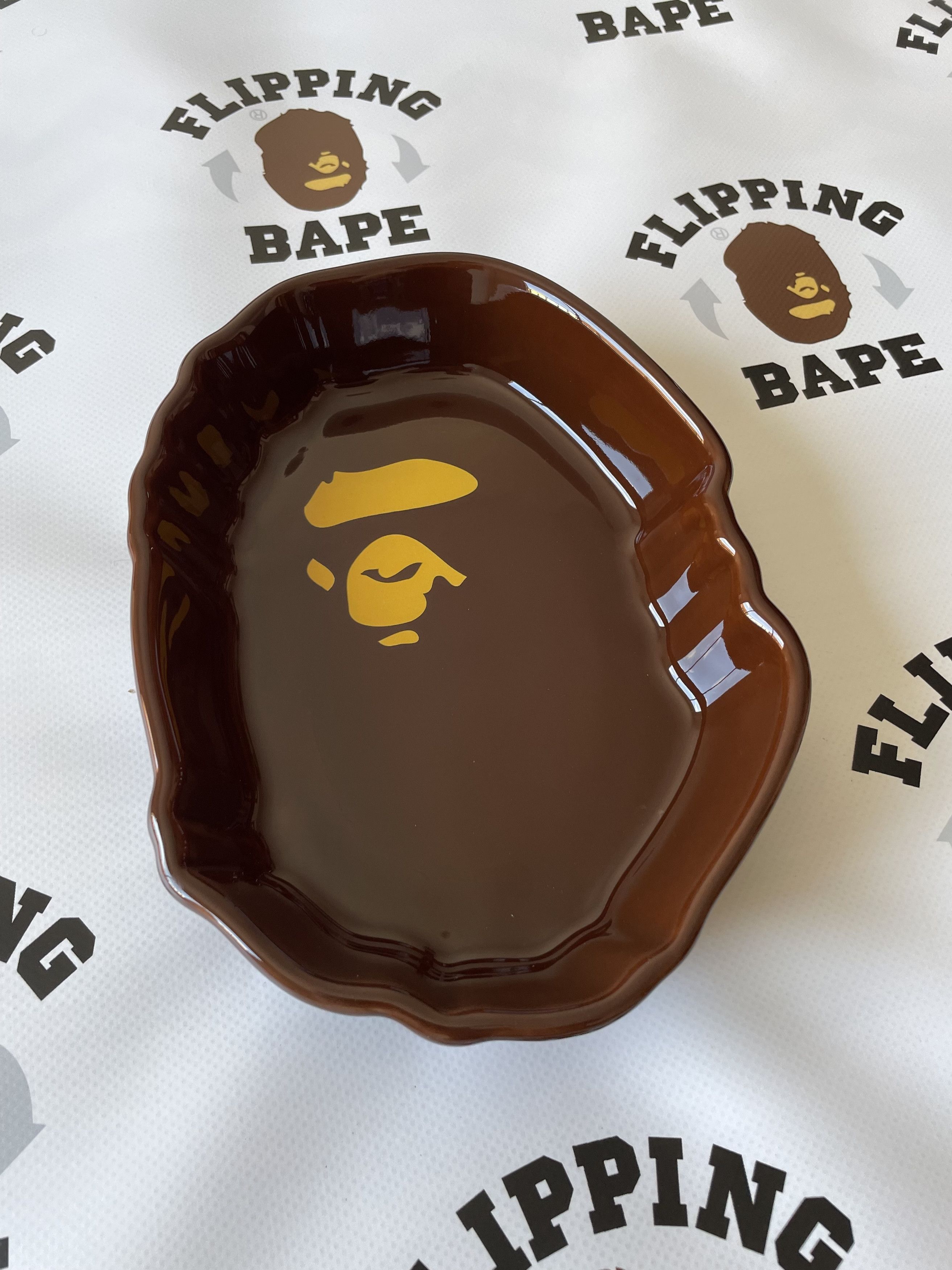 BAPE APE HEAD MULTI TRAY A Bathing Ape APE HEAD MULTI TRAY