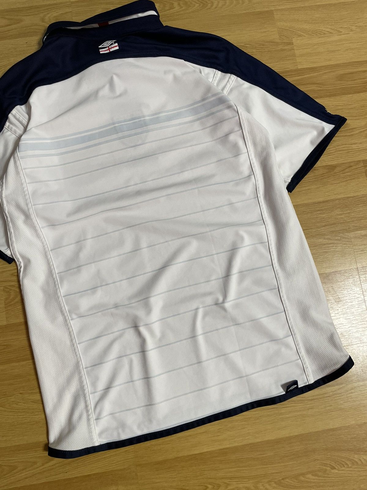 Umbro × Vintage Umbro Reversible England Jersey Vintage 2003-2005 Size US M / EU 48-50 / 2 - 19 Thumbnail