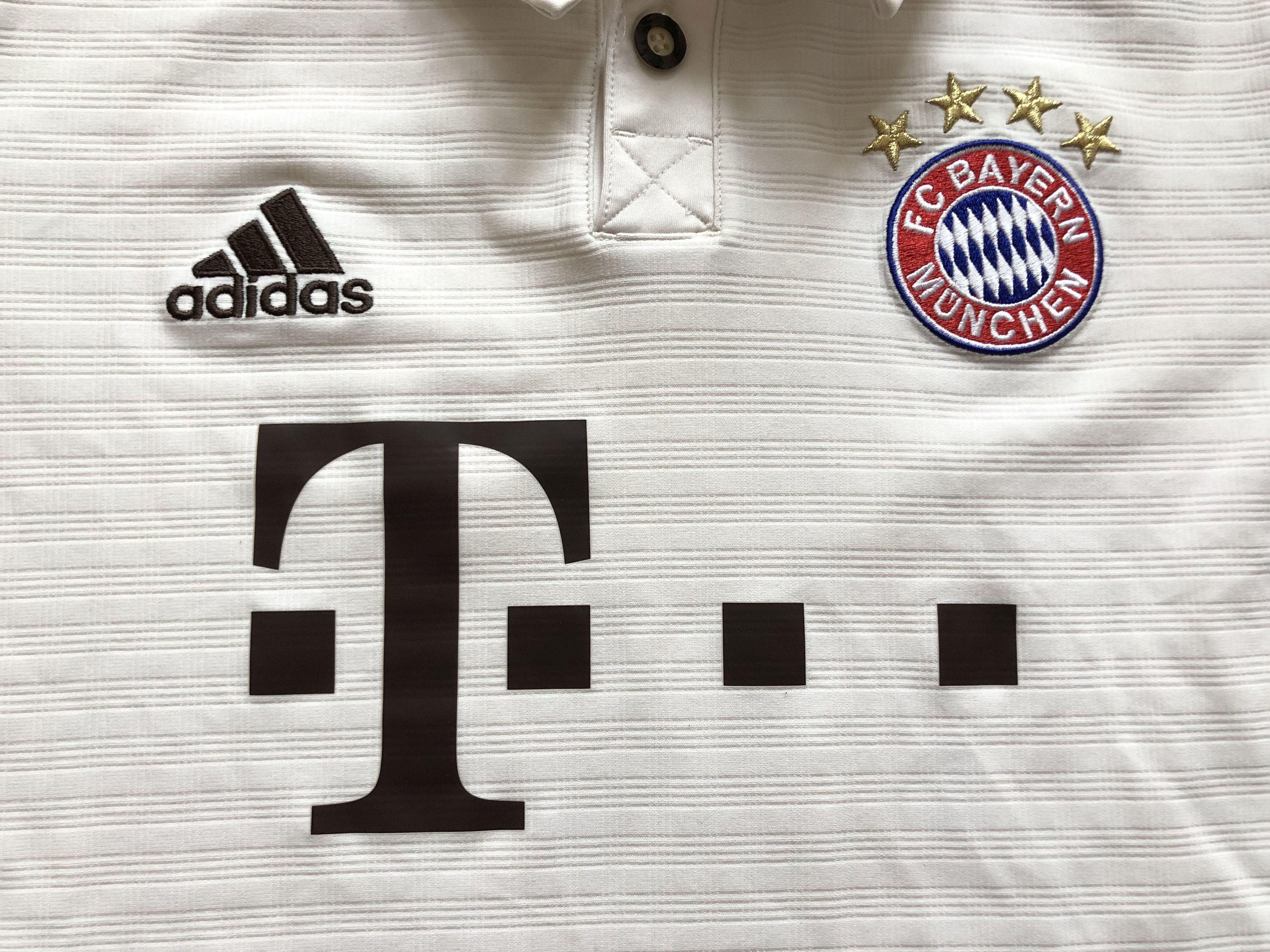 Adidas Bayern Munich football shirt 2013 #27 Alaba Tee Drill y2k Size US M / EU 48-50 / 2 - 3 Thumbnail