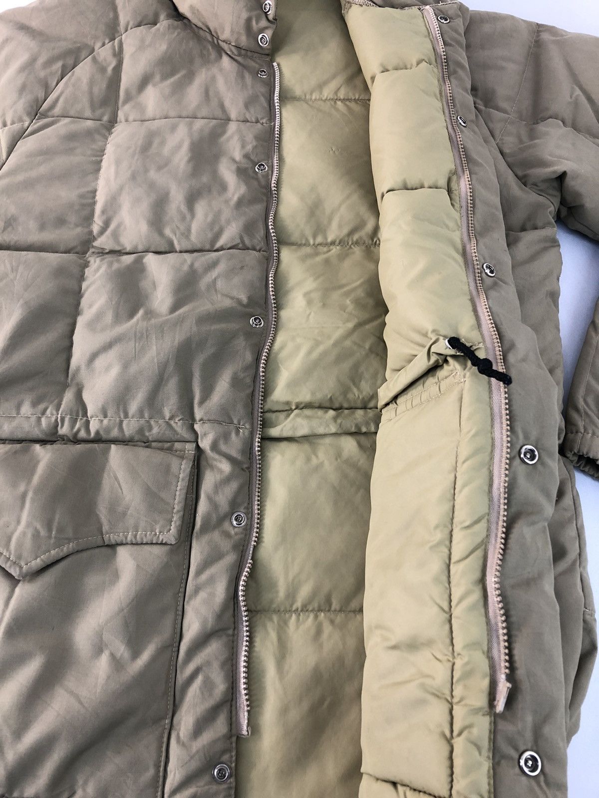 Woolrich Woolen Mills 90s Woolrich Puffer Jacket Big Front Pocket Zip Up Design Size US M / EU 48-50 / 2 - 5 Thumbnail