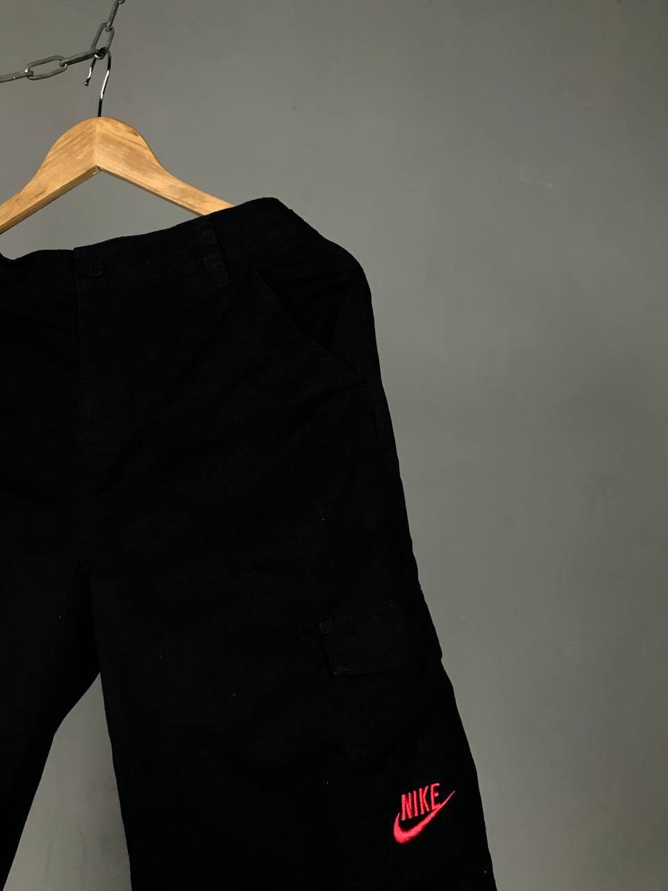 Nike × Vintage Nike swoosh streetwear vintage cargo shorts Size US 29 - 2 Thumbnail
