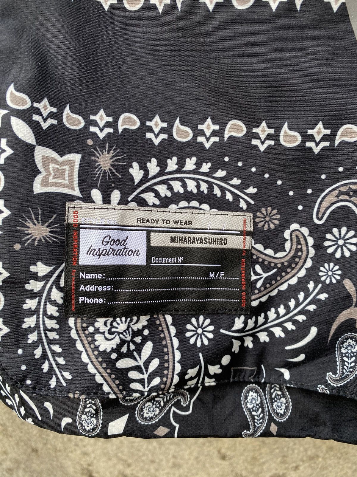 Maison MIHARA YASUHIRO Miharayasuhiro Bandana Paisley Waterproof Oversized Jacket Size US XL / EU 56 / 4 - 14 Thumbnail