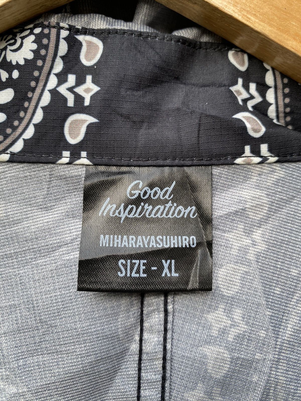 Maison MIHARA YASUHIRO Miharayasuhiro Bandana Paisley Waterproof Oversized Jacket Size US XL / EU 56 / 4 - 11 Thumbnail