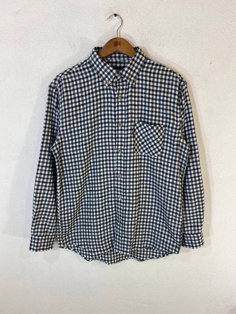 Japanese brands checkered flannel shirt very nice design