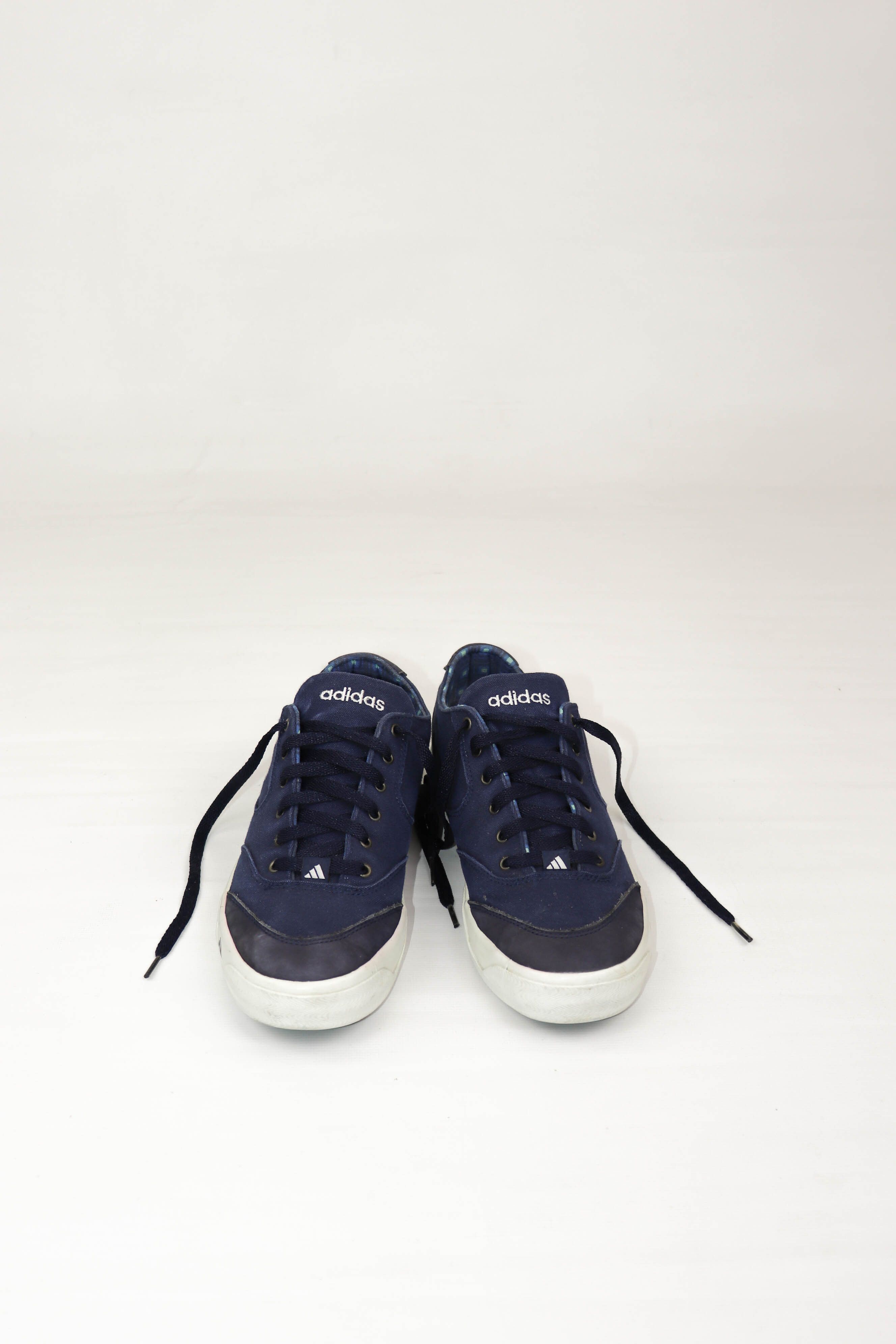 Adidas Adidas Vintage 90s Logo 1996 Low Top Canvas Sneakers Size US 9.5 / EU 42-43 - 2 Thumbnail