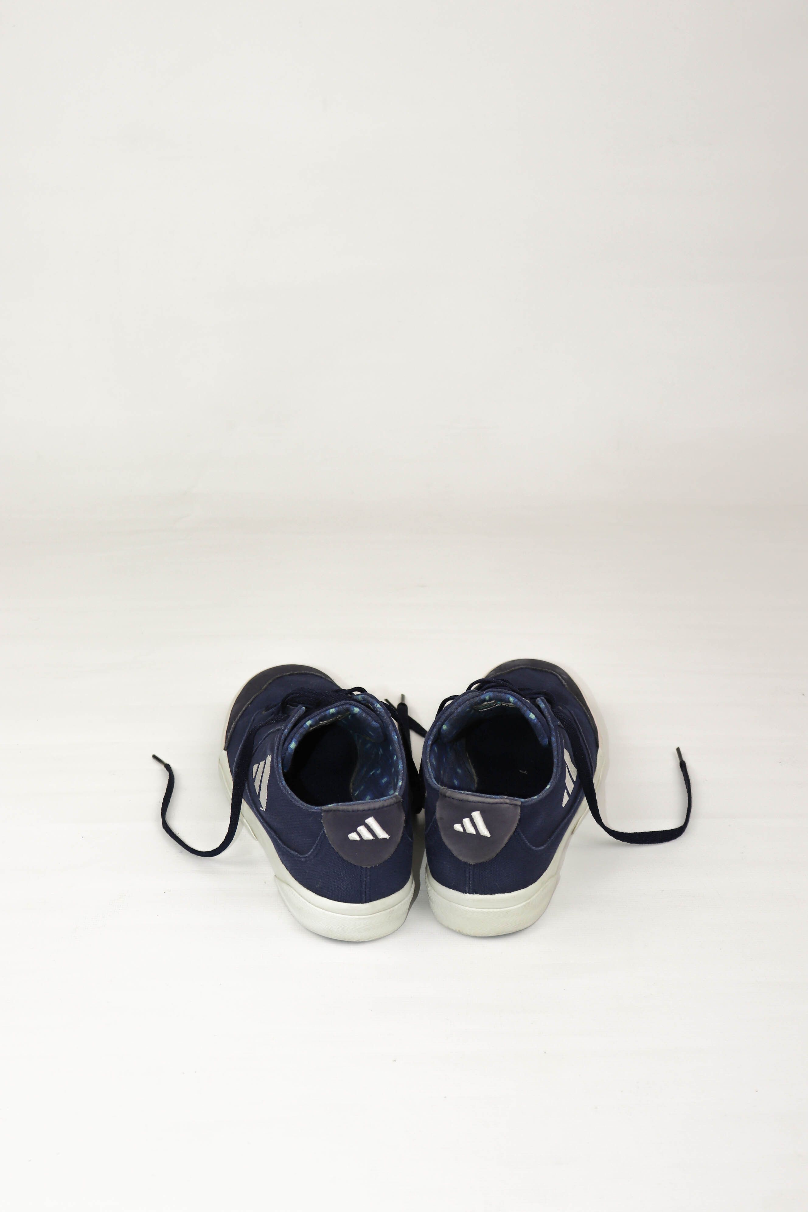 Adidas Adidas Vintage 90s Logo 1996 Low Top Canvas Sneakers Size US 9.5 / EU 42-43 - 5 Thumbnail