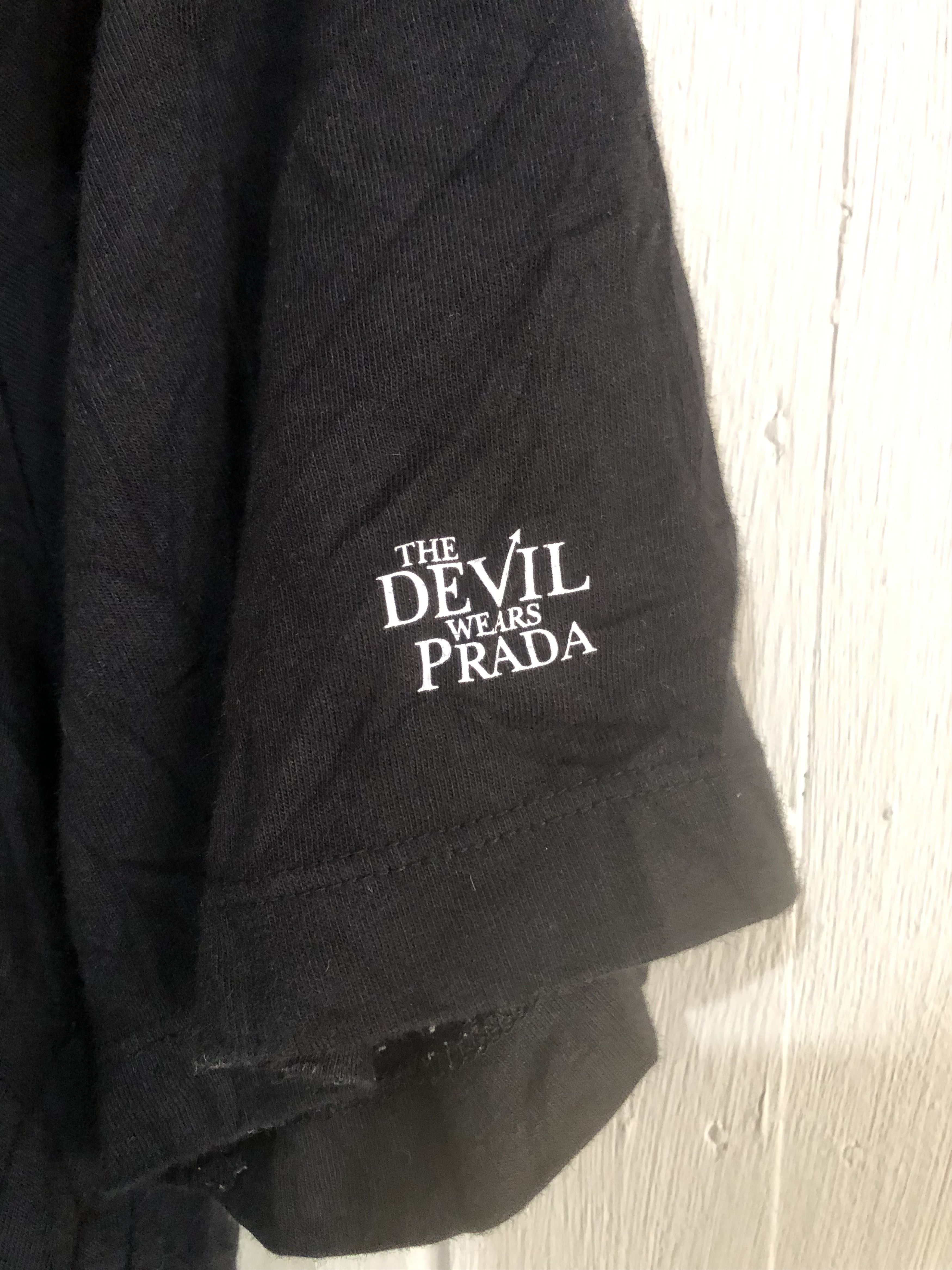 Japanese Brand The Devil Wears Prada 20th Century Fox Movie Size US S / EU 44-46 / 1 - 3 Thumbnail
