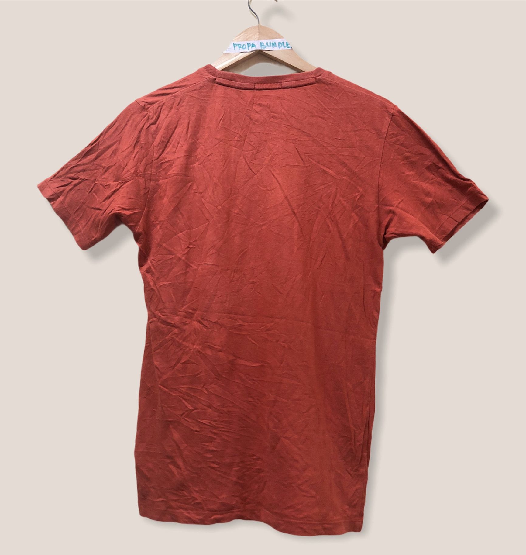 Japanese Brand Uniqlo X Monster Hunter Tigrex Tshirt Size US S / EU 44-46 / 1 - 5 Thumbnail