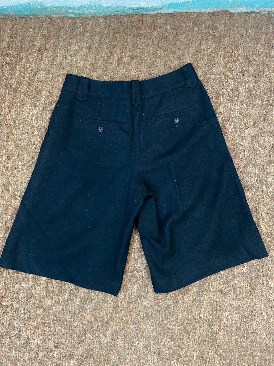 Lacoste vintage lacoste wool short pants nice design Size US 30 / EU 46 - 3 Thumbnail