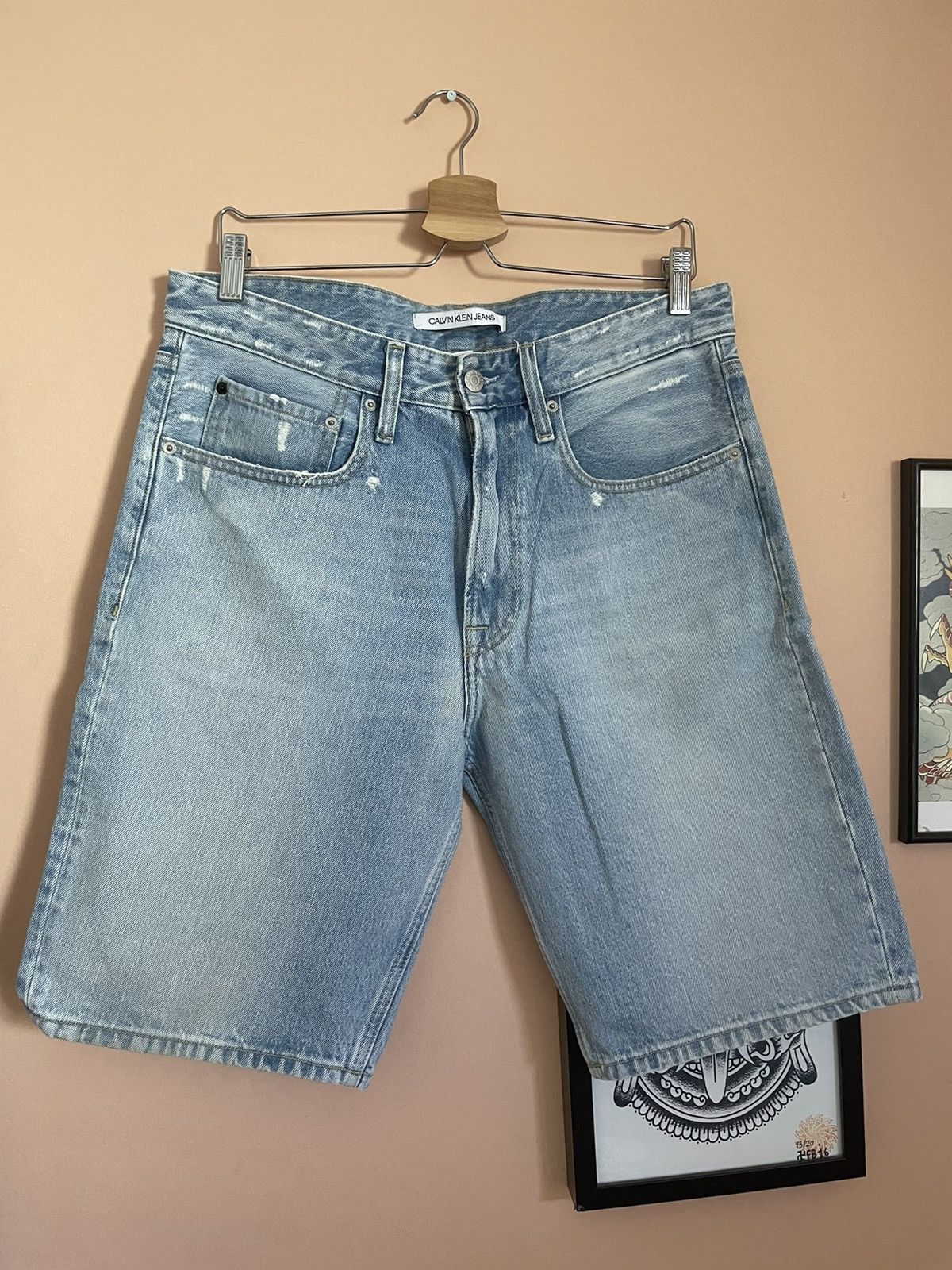 Calvin Klein Calvin Klein Jeans stone washed denim shorts jorts Size US 32 / EU 48 - 1 Thumbnail